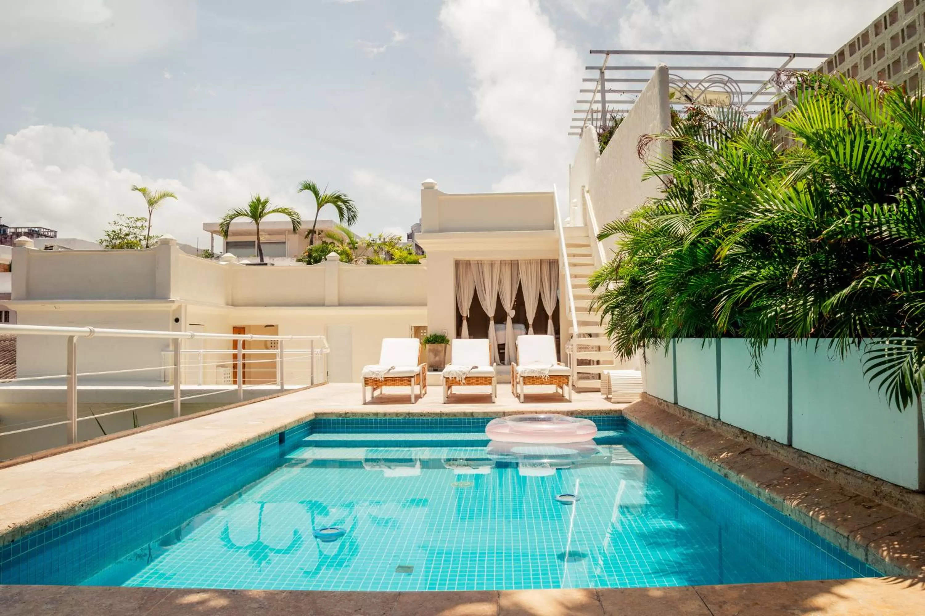 Swimming pool in Casa Diluca Cartagena Hotel Boutique