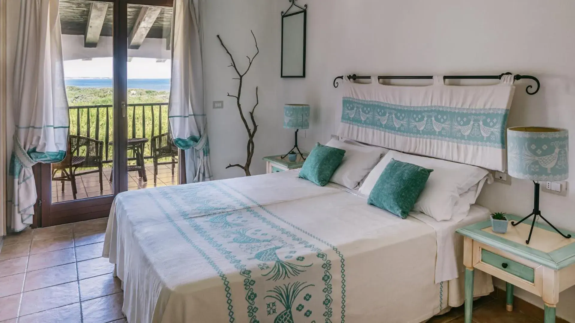 Superior Triple Room in MClub Del Golfo Superior Triple Room in MClub Del Golfo