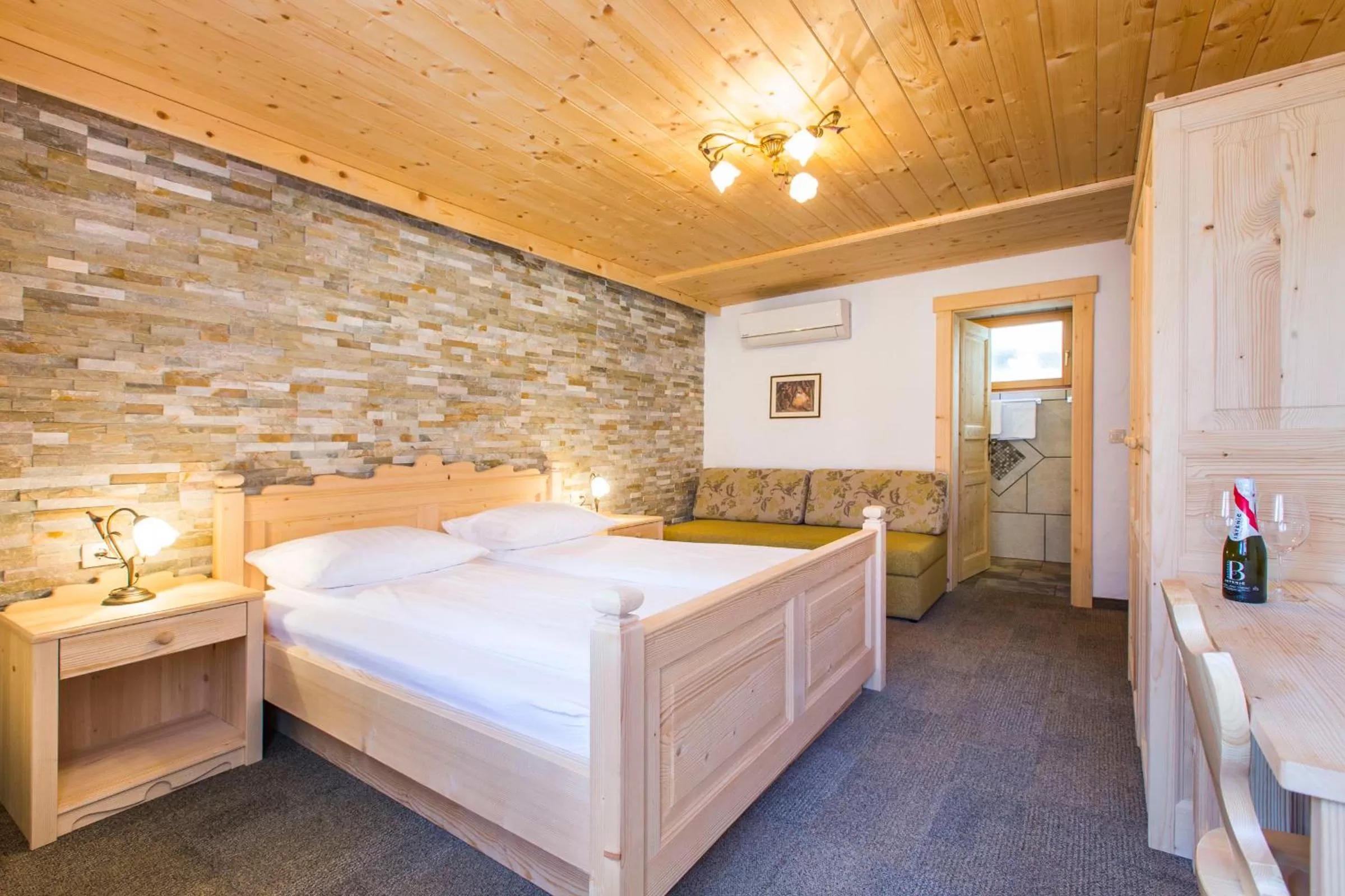 Bedroom, Bed in Penzion Berc