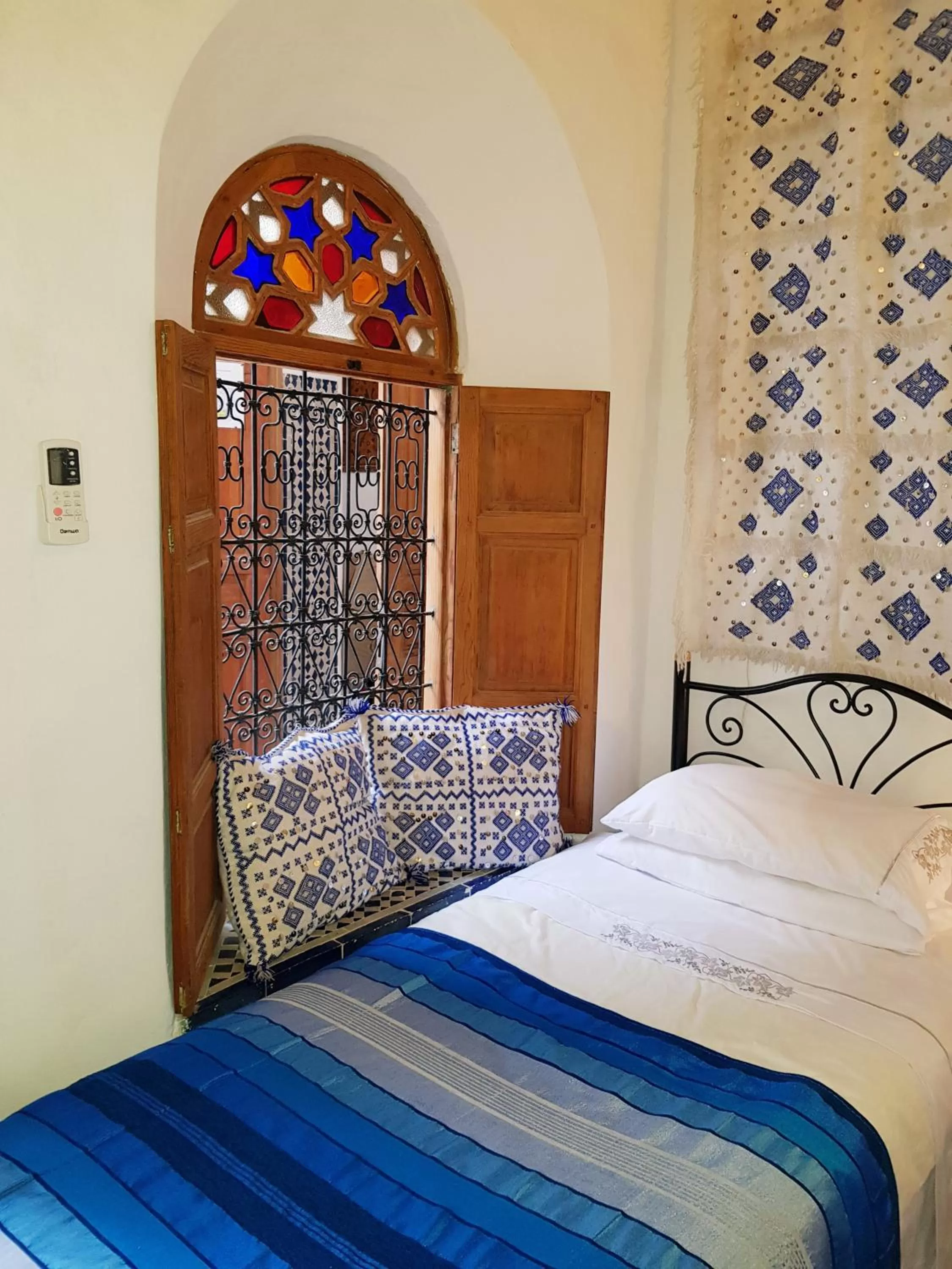Bed in Riad Inspira