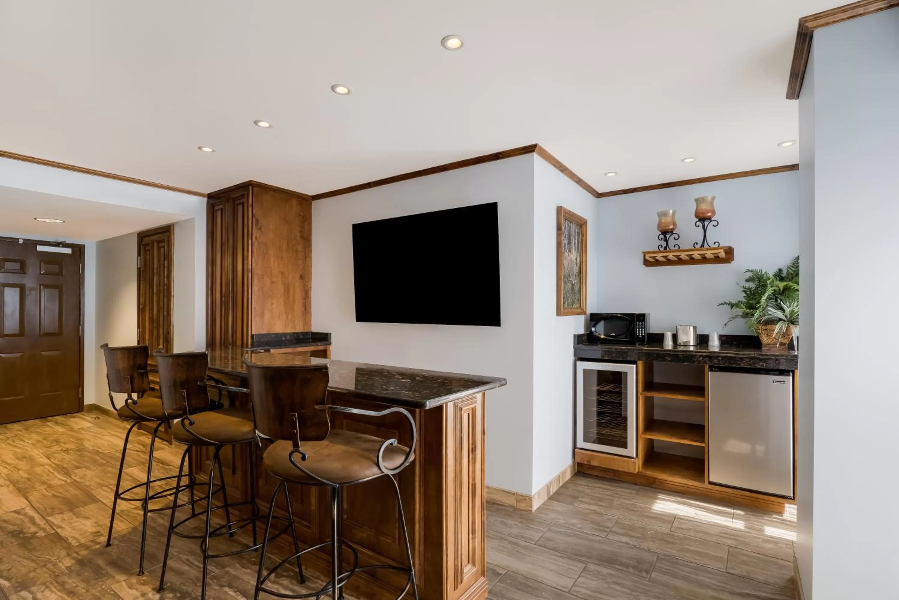 TV and multimedia in Grand Z Hotel Casino by Red Lion Hotels