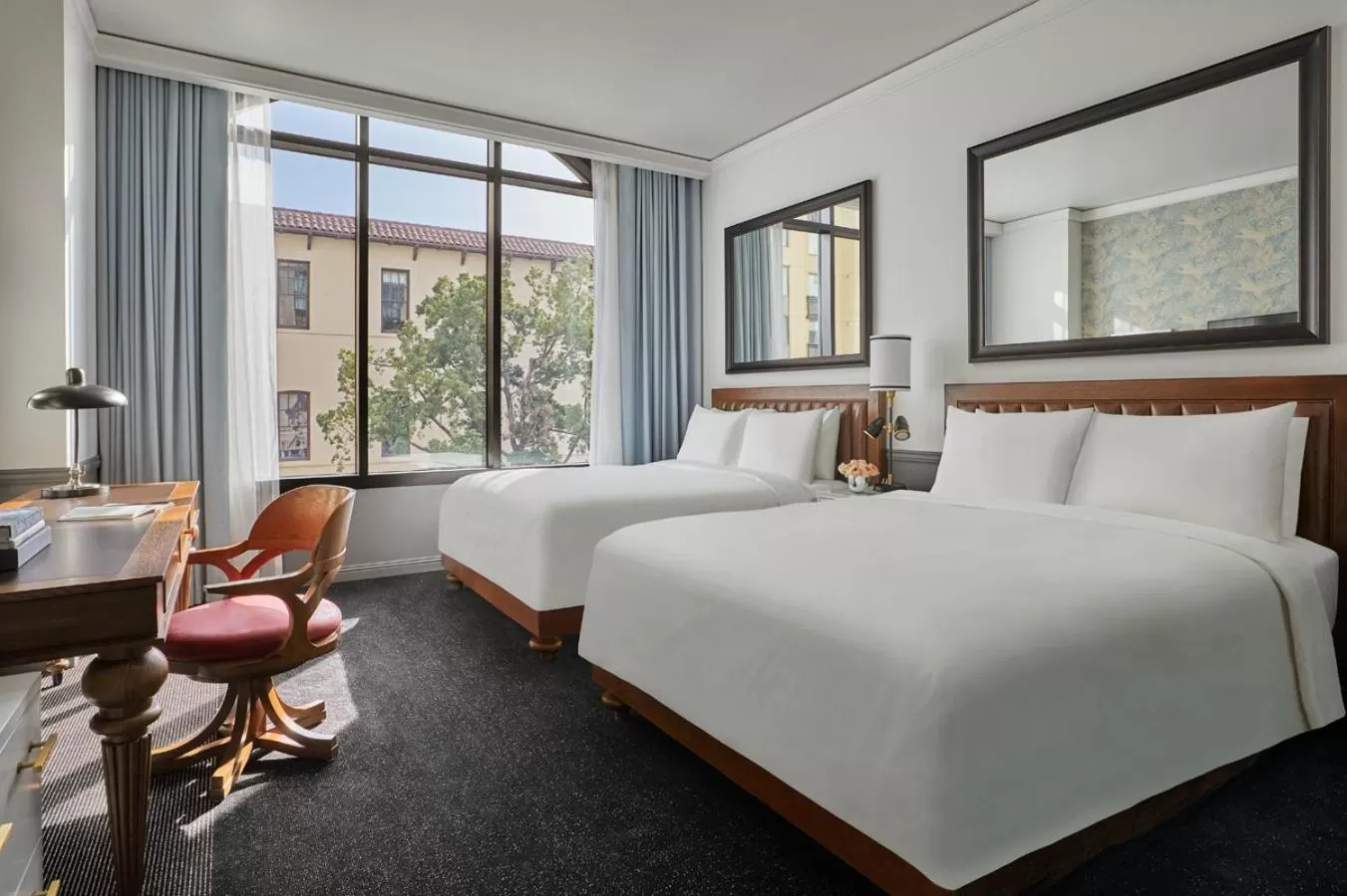 Bedroom, Bed in Pendry San Diego