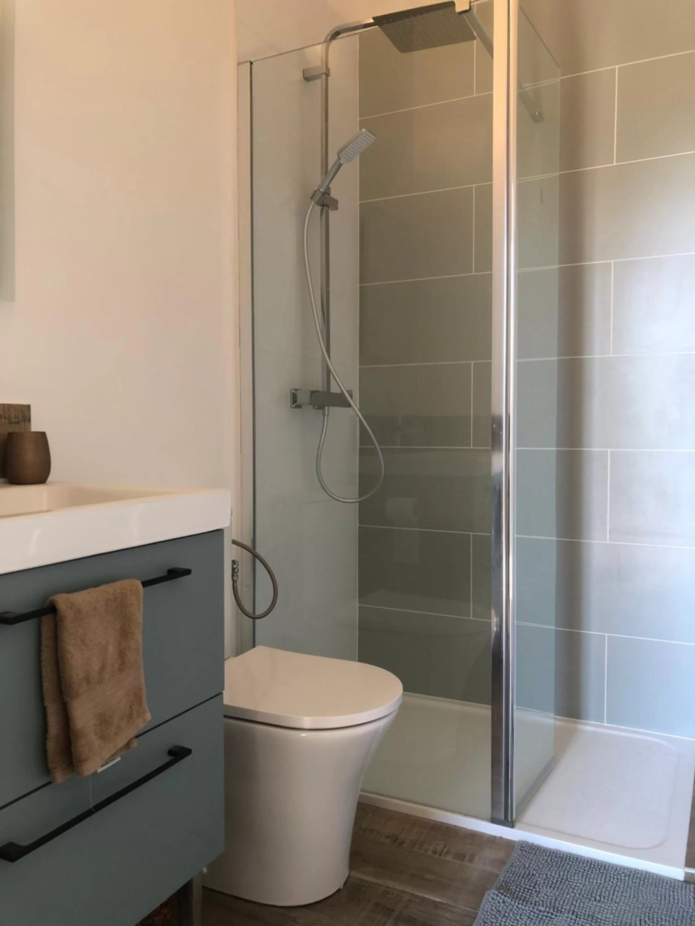 Bathroom in LA SOURCE DE BARDON