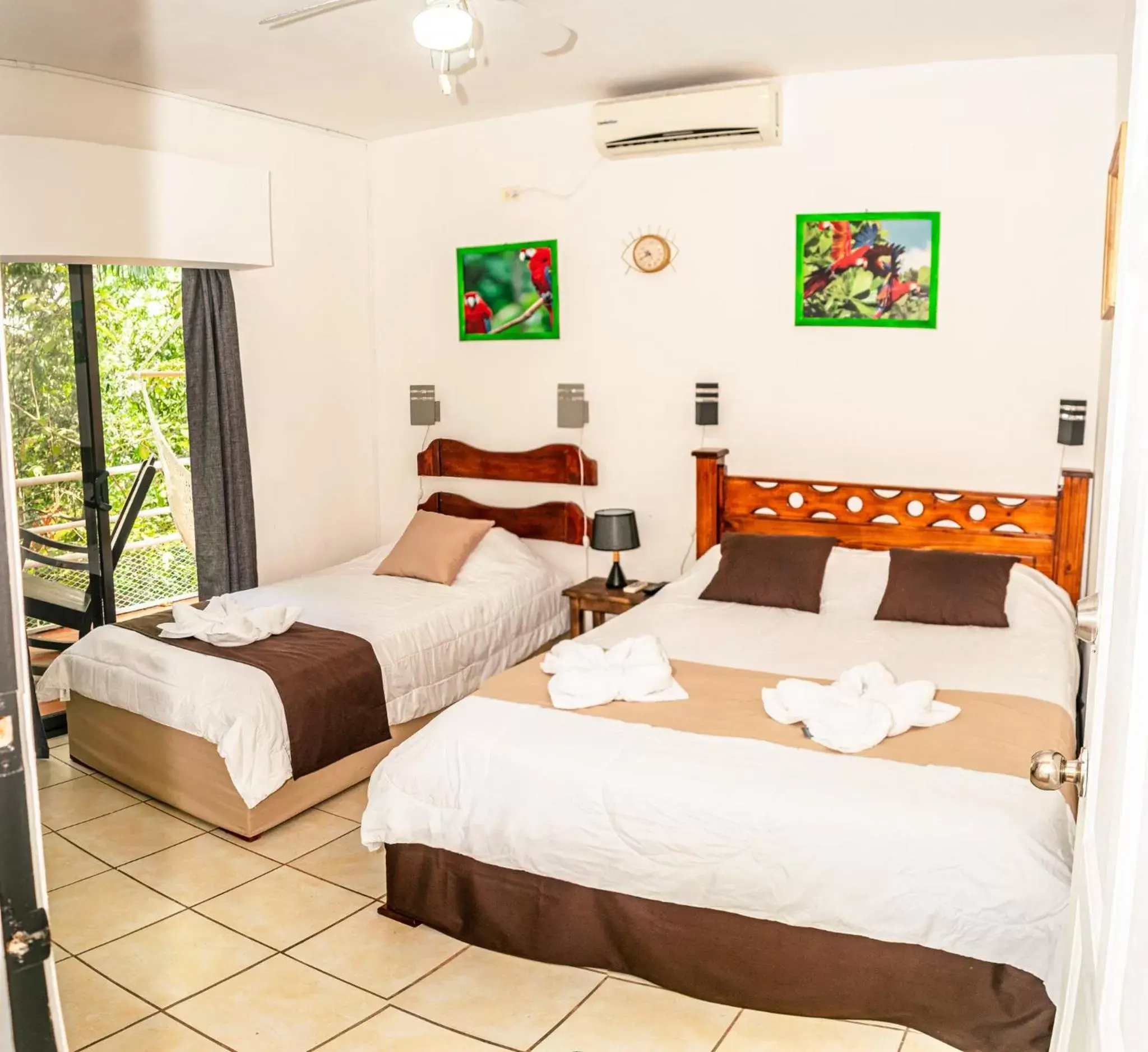 Triple Room in Val Hotel Triple Room in Val Hotel