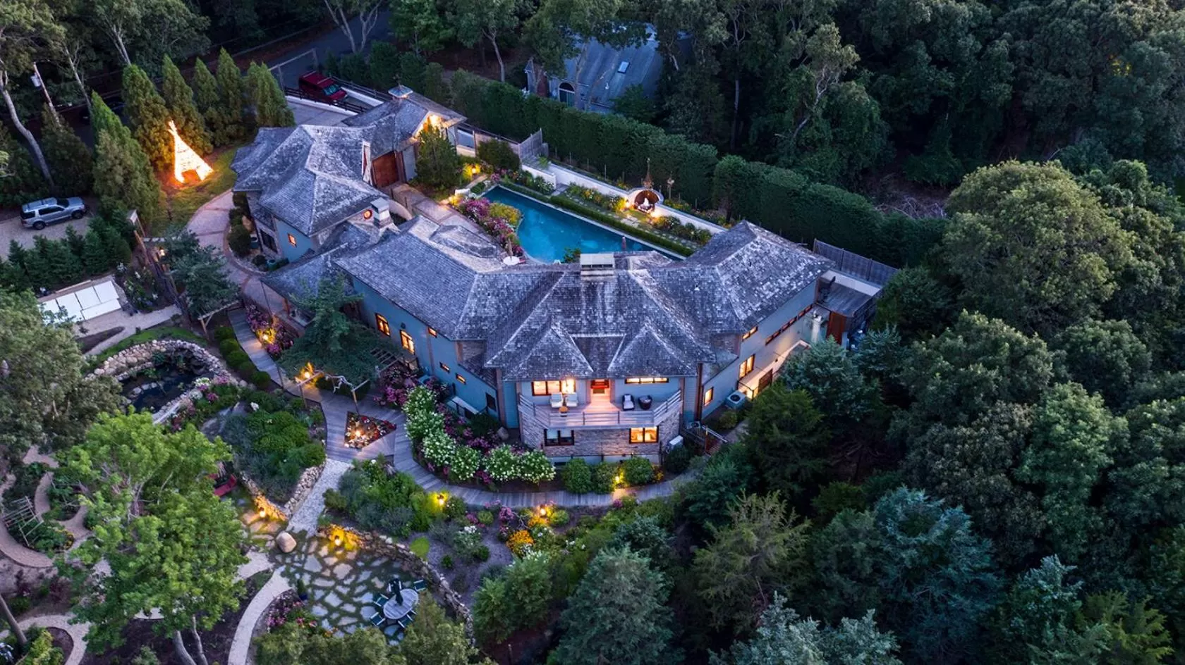 East Hampton Art House Bed and Breakfast