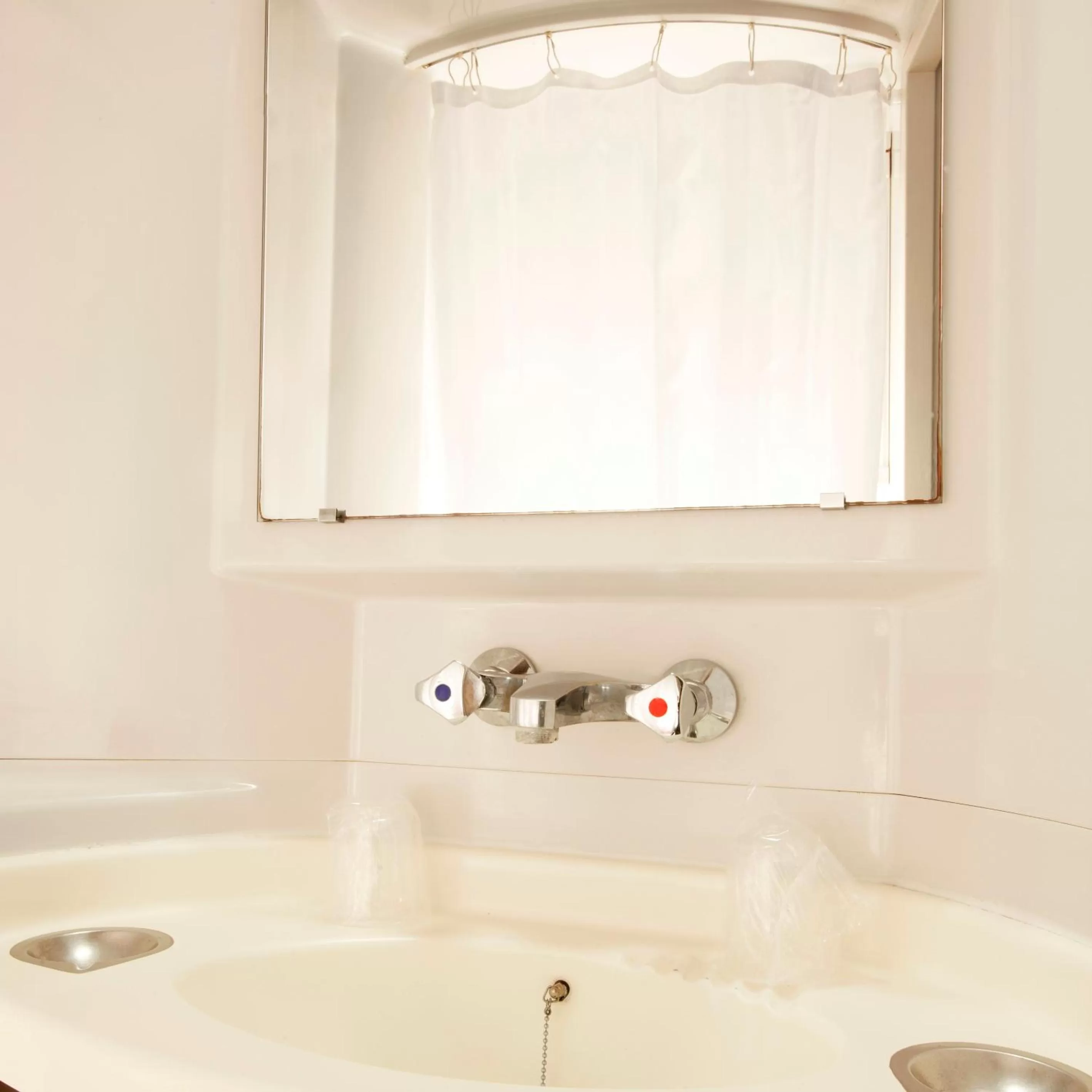 Bathroom in Premiere Classe La Rochelle Sud - Angoulins