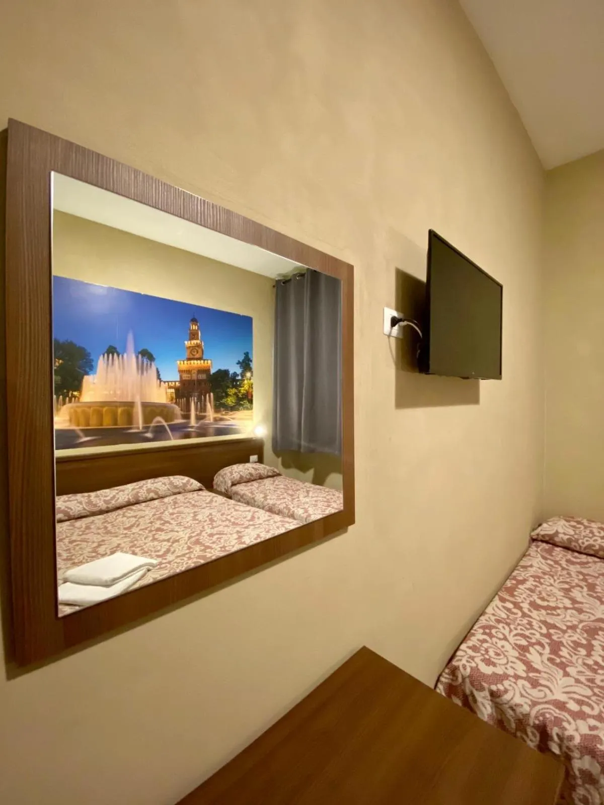 Bed in Albergo Corvetto Corso Lodi
