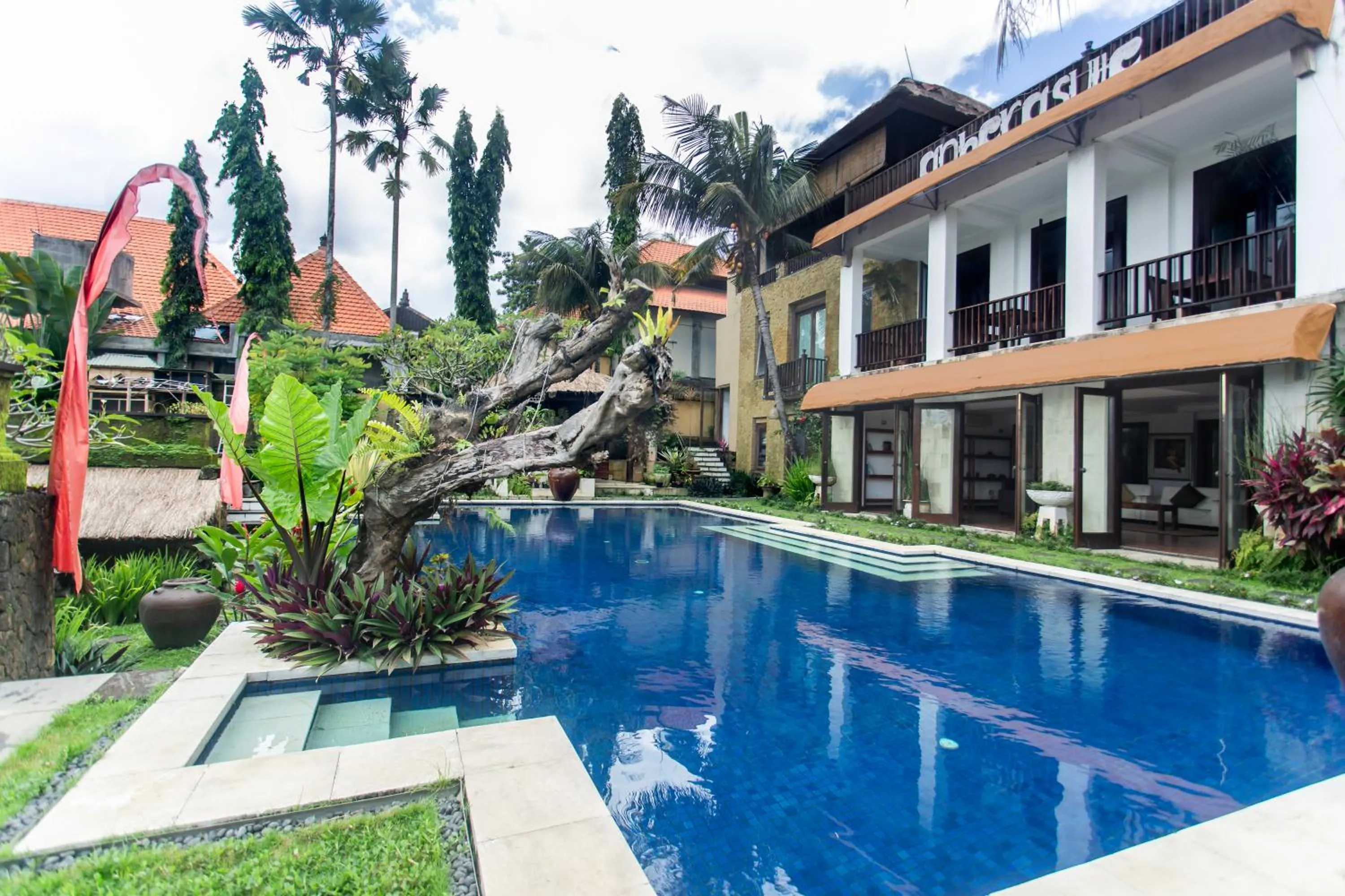 Swimming pool in Anhera Suite Ubud