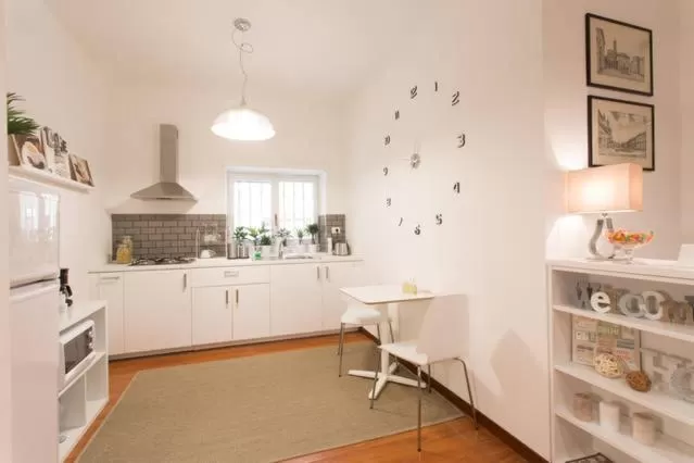 Day in Le Coq Suites