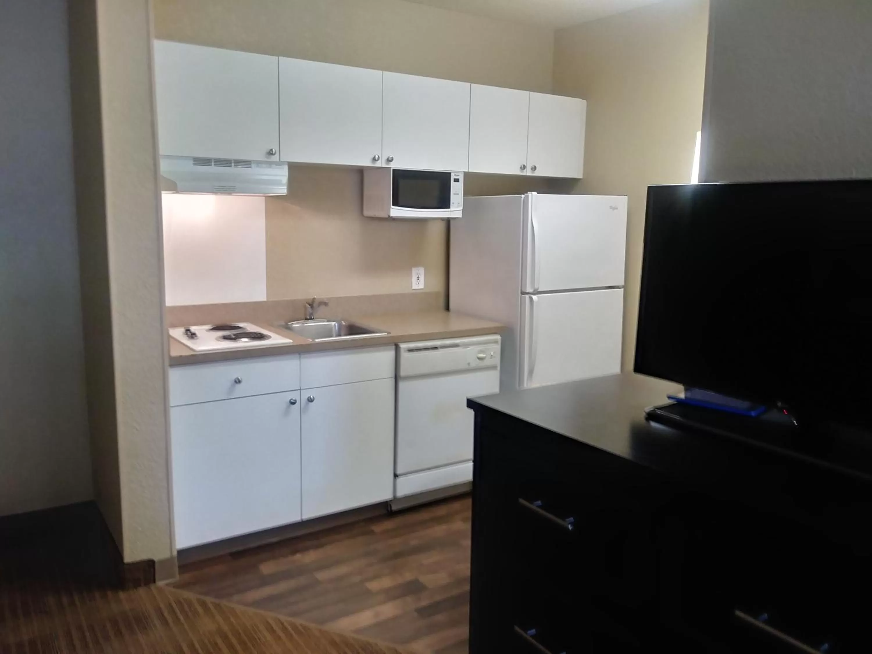 TV and multimedia in Extended Stay America - Atlanta - Marietta - Interstate N. Pkwy