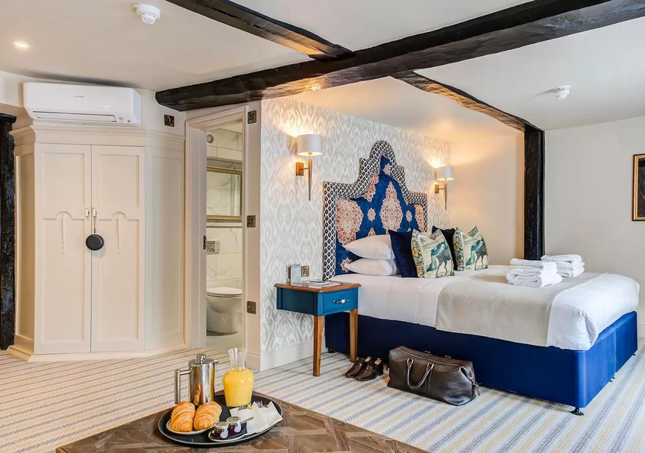 Photo of the whole room, Bed in The George Hotel Colchester