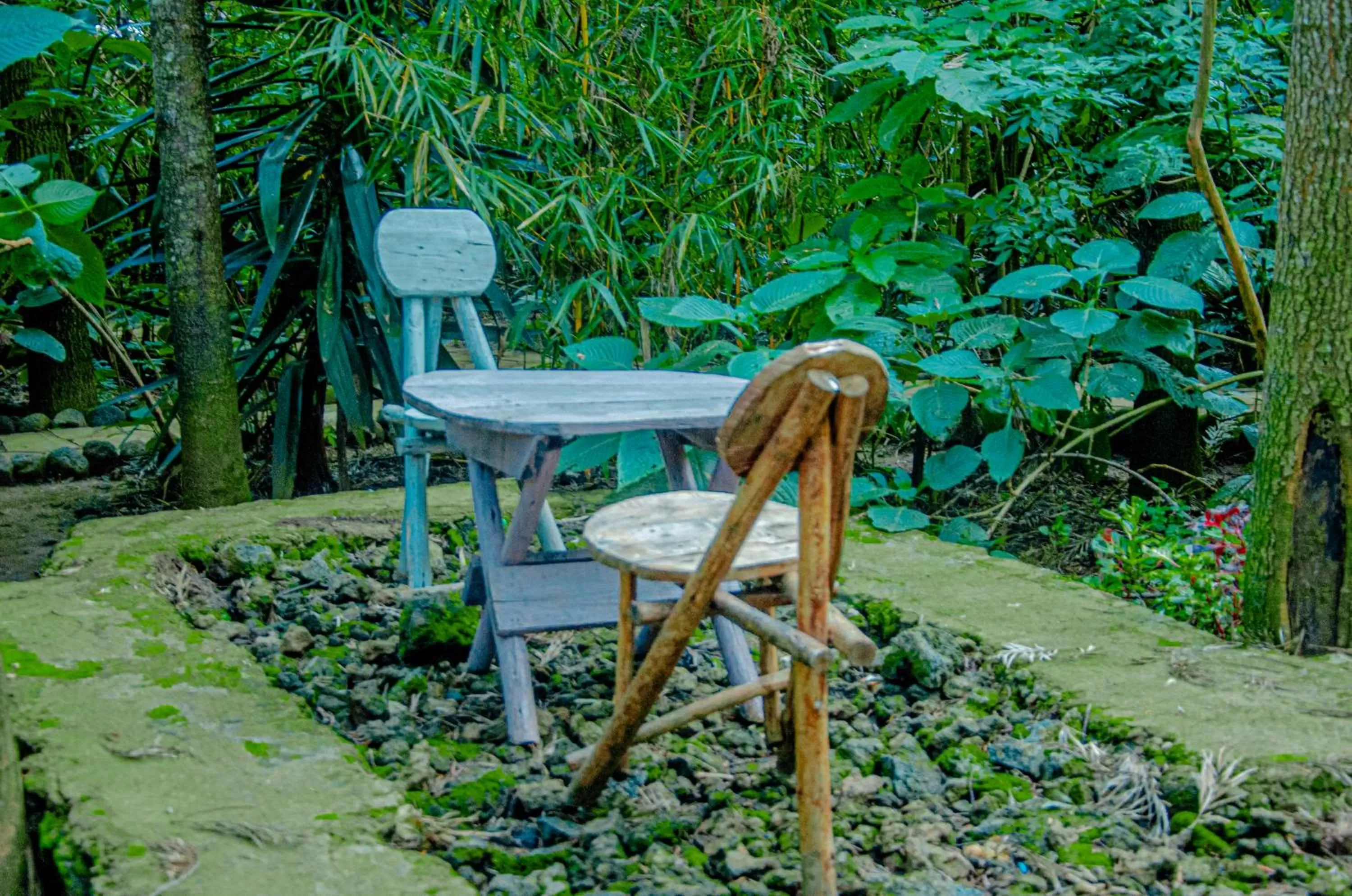 Seating area in Fravan Eco Resort By Apogee