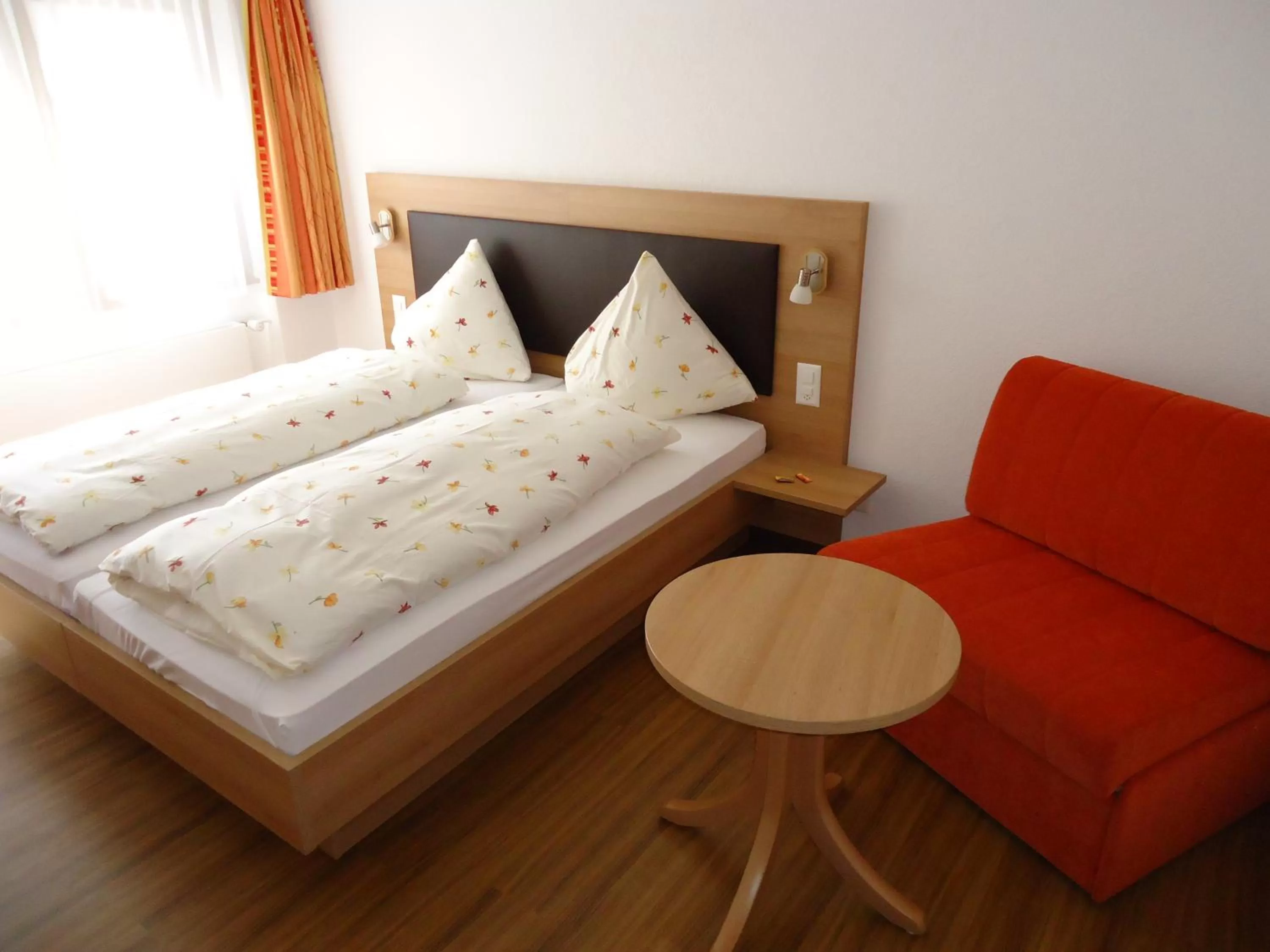 Photo of the whole room, Bed in Hotel Monte-Moro