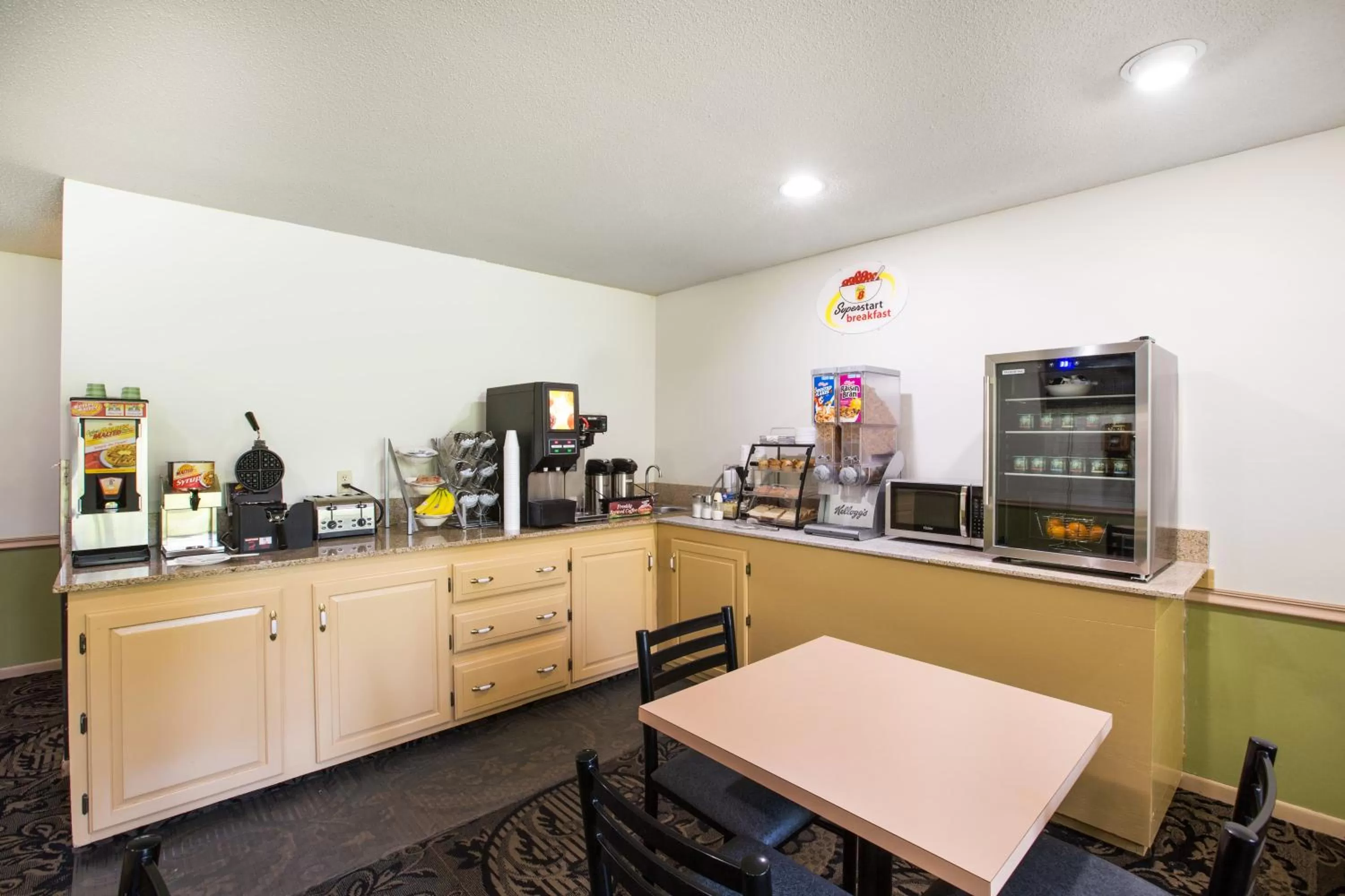 Continental breakfast in Super 8 by Wyndham Williams