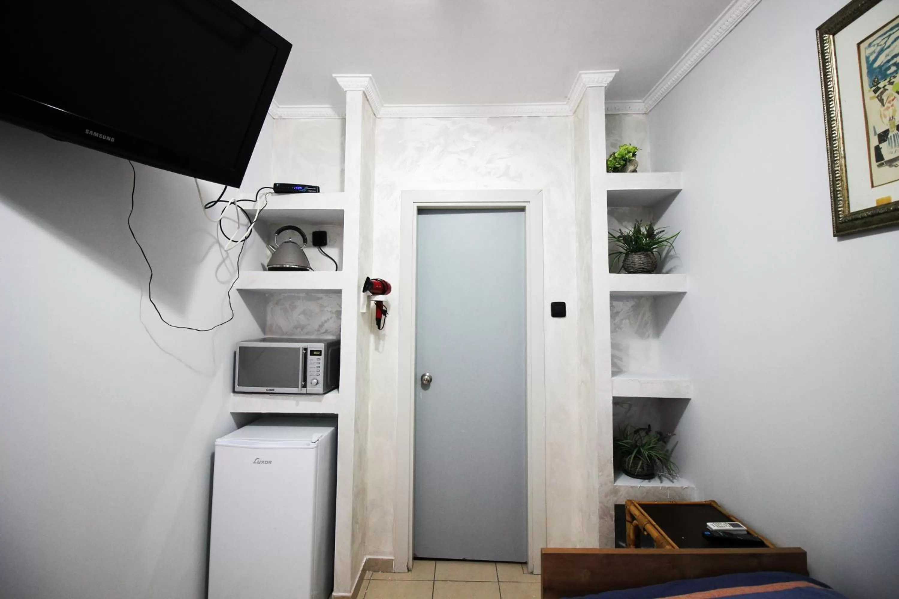 Living room in Sunset Inn