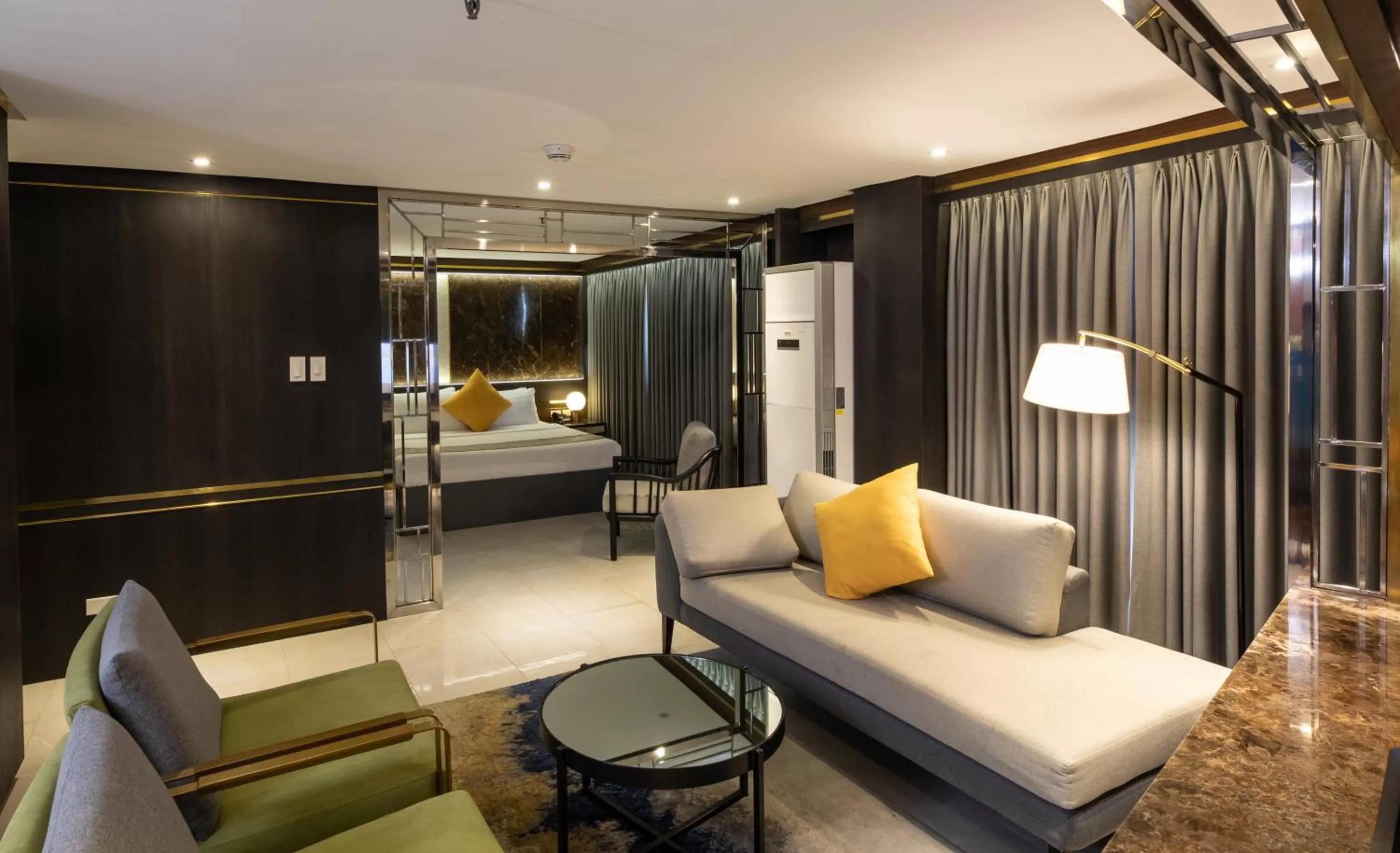 Bed in Star Plaza Hotel