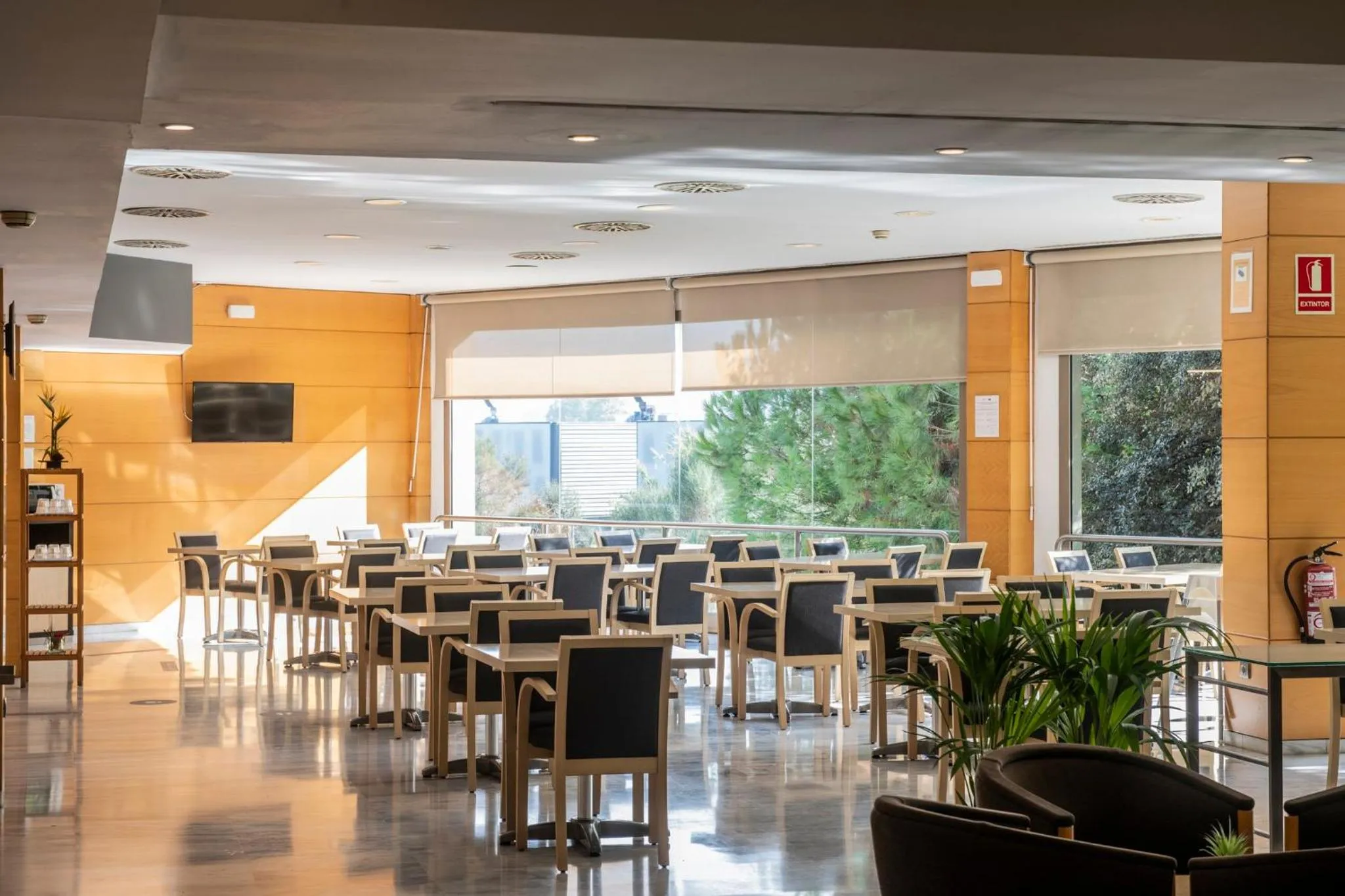 Breakfast in Holiday Inn Express Barcelona - Montmeló by IHG