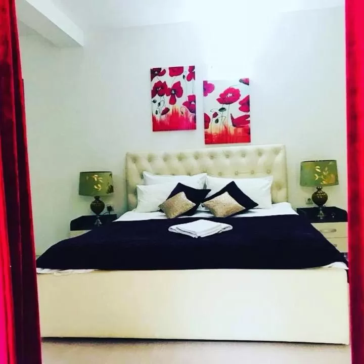 Bed in Villa Bella Boutique Hotel