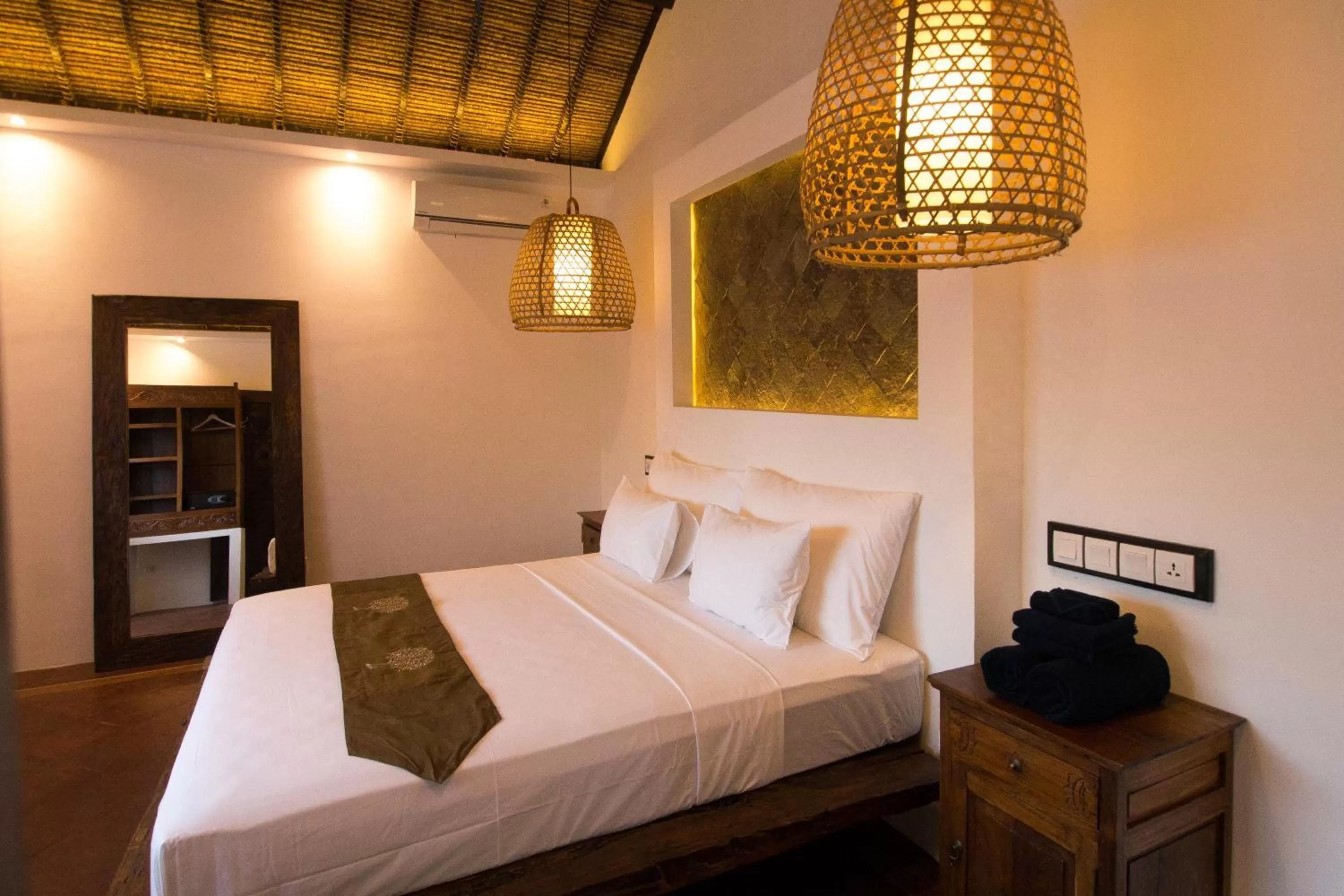 Bed in The Mandana Villa Gili Air