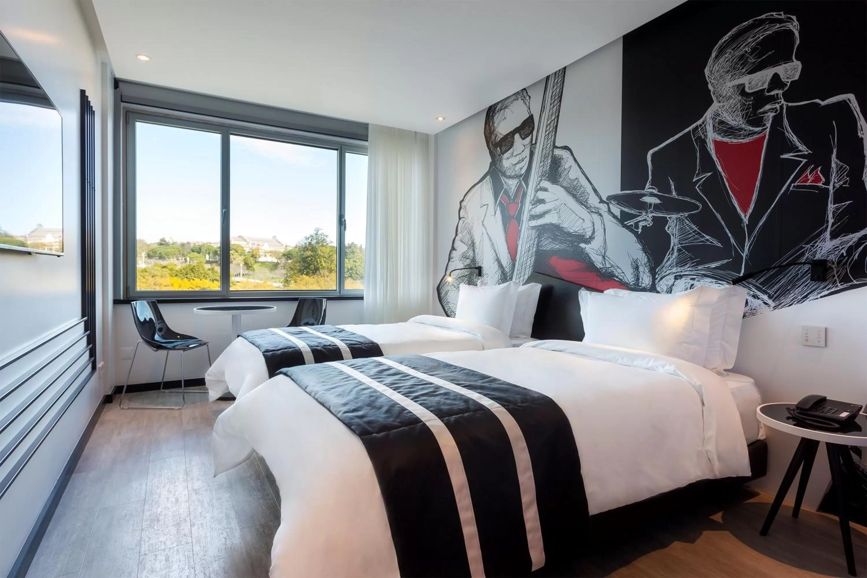 Bedroom, Bed in HF Fénix Music