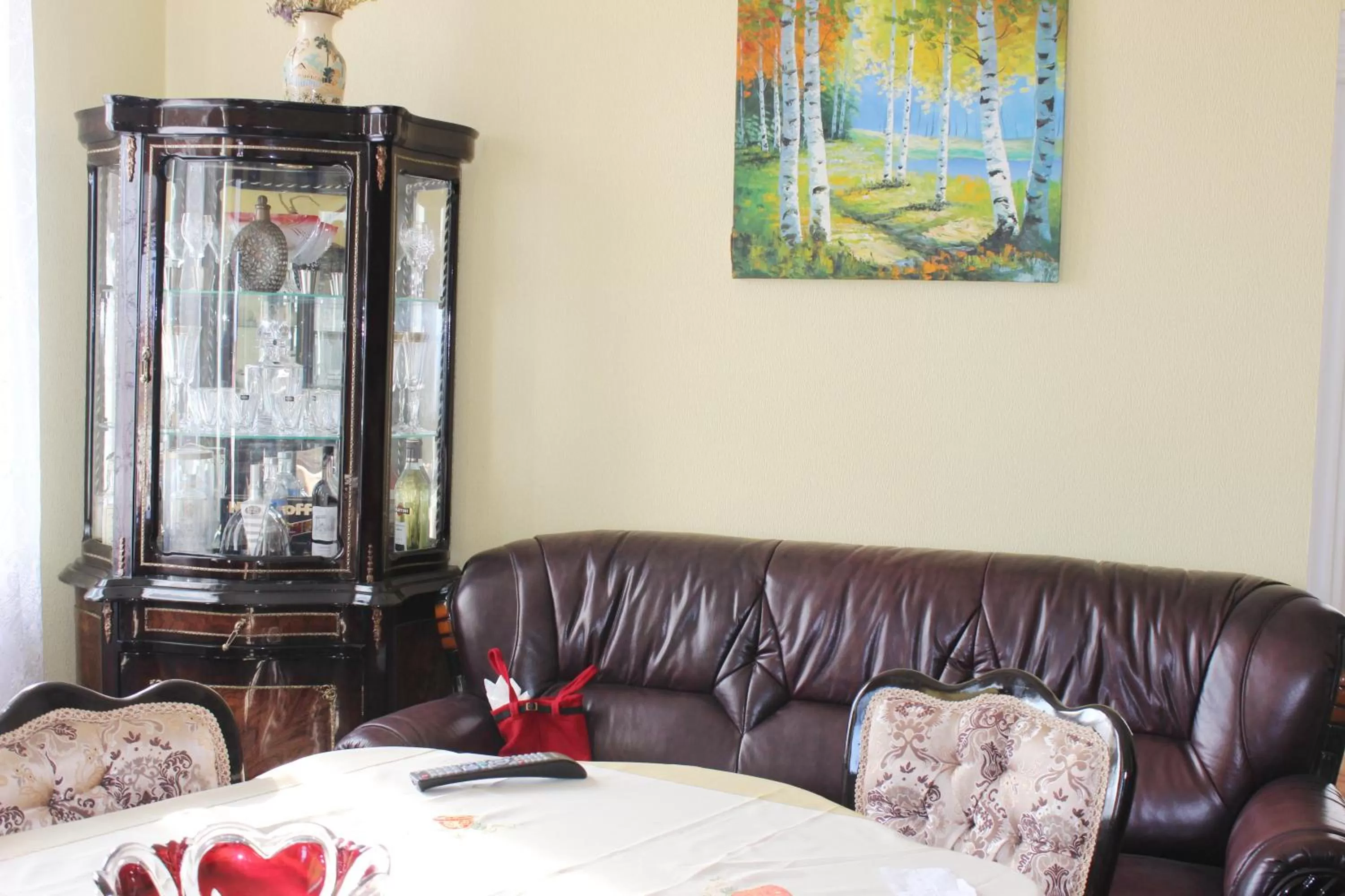 Lounge/Bar in Nika's Guest House