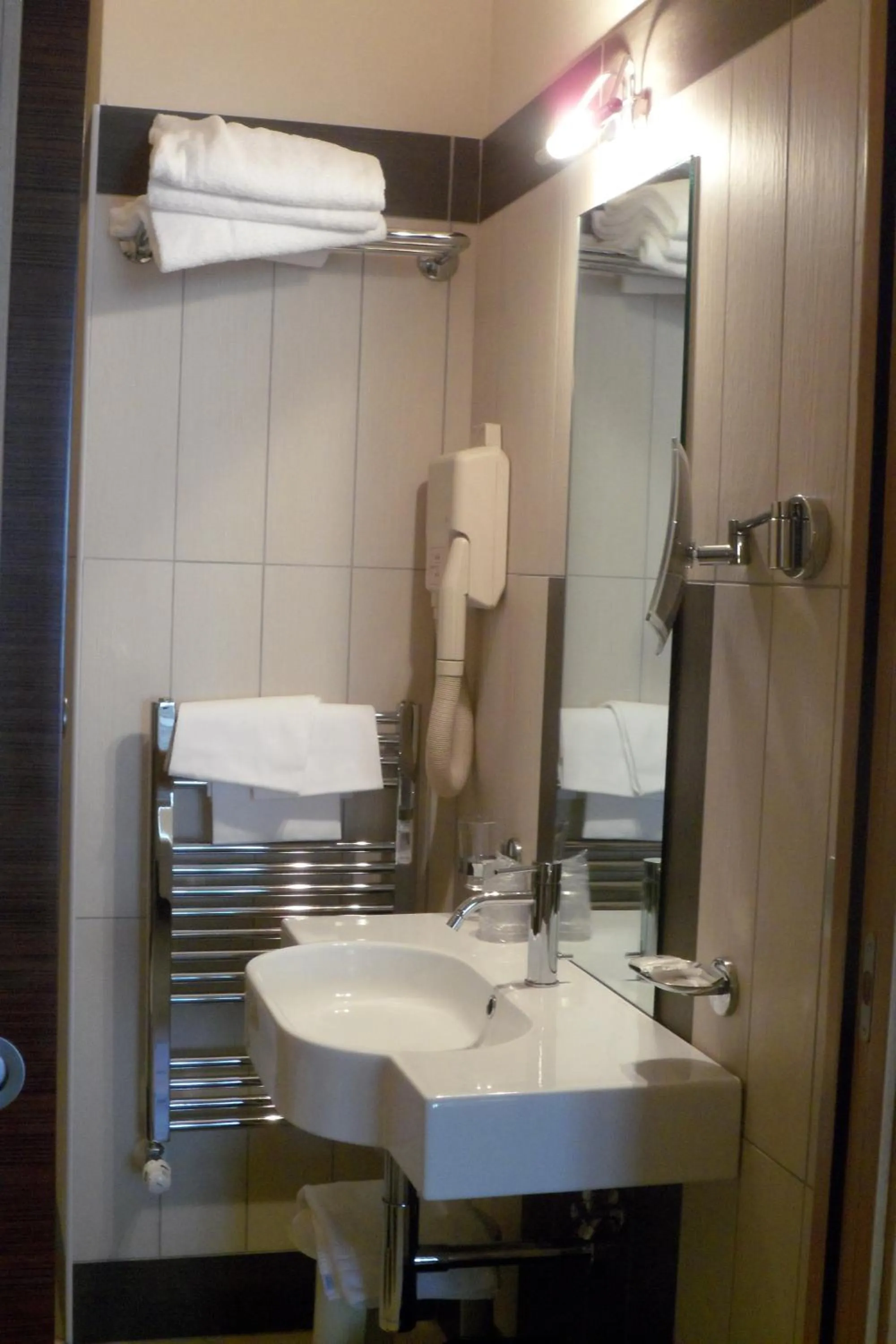 Bathroom in Hotel Eden