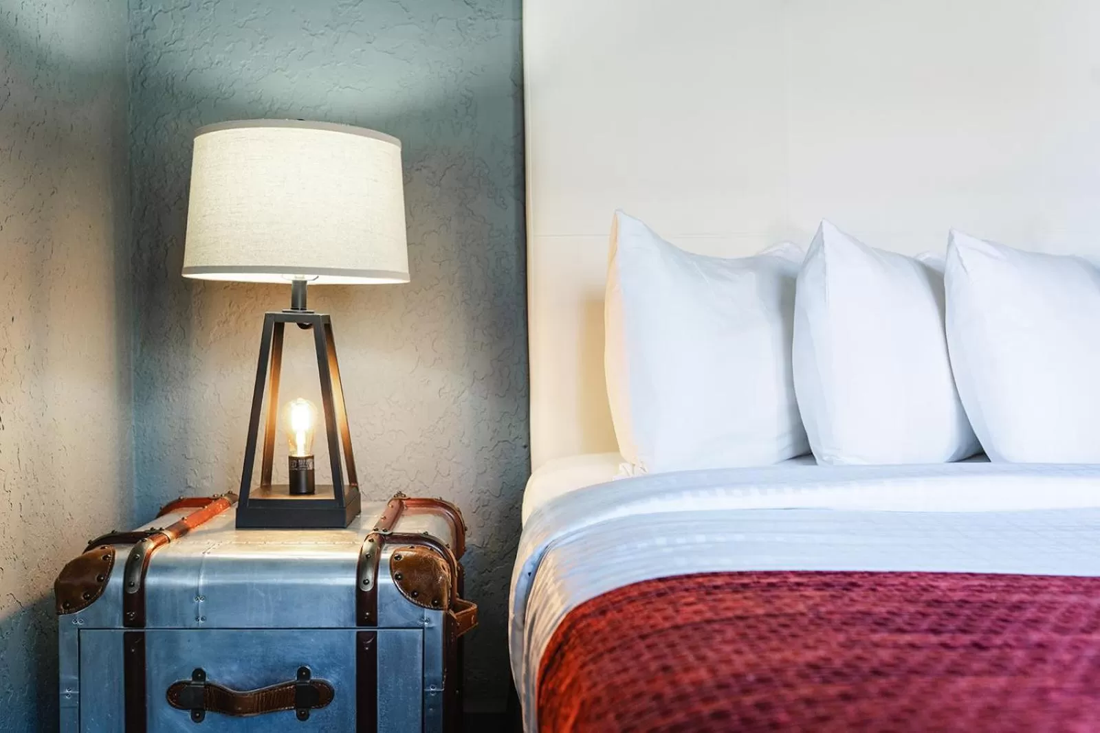 Bed in Avalon Hotel Downtown St. Petersburg