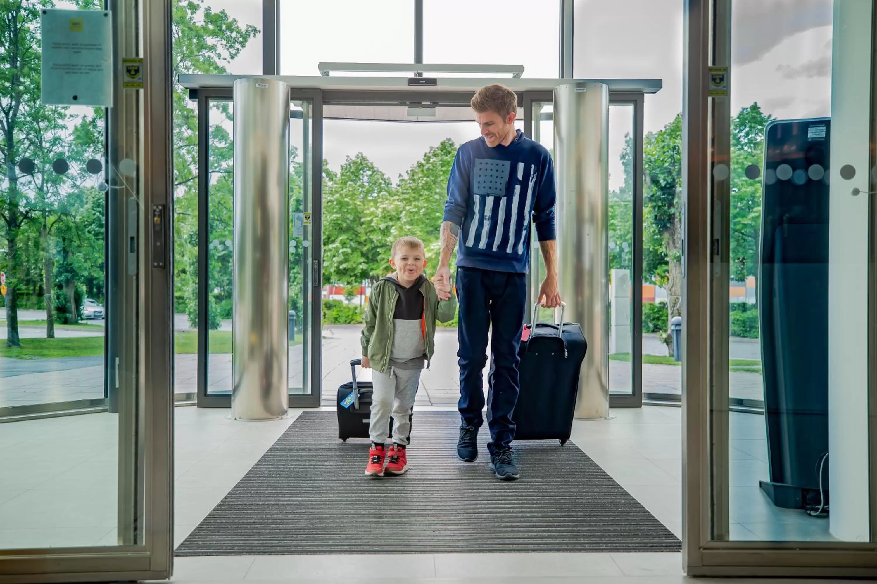Facade/entrance in First Hotel Stockholm North