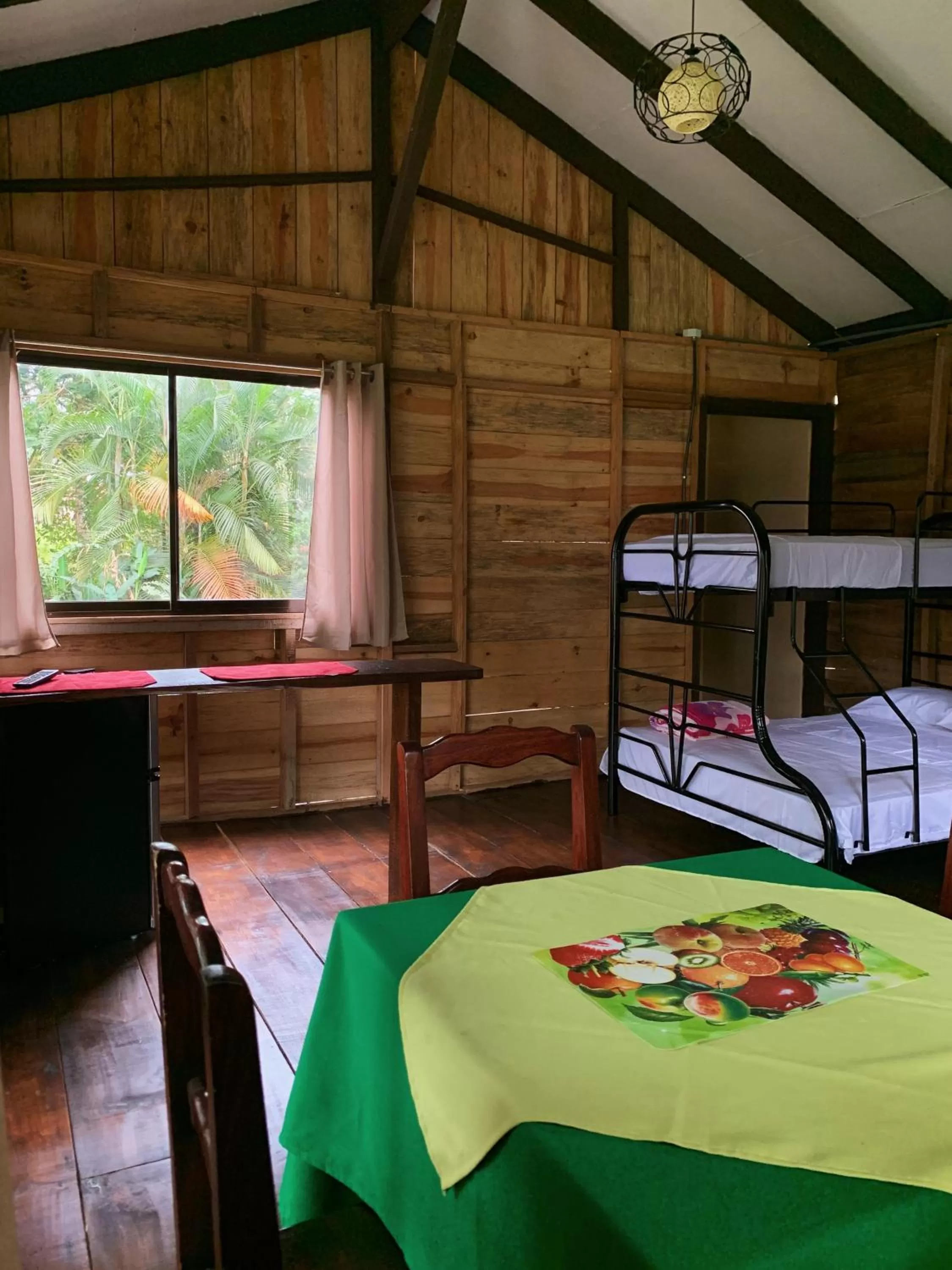 kitchen, Bunk Bed in Hospedaje La Naciente
