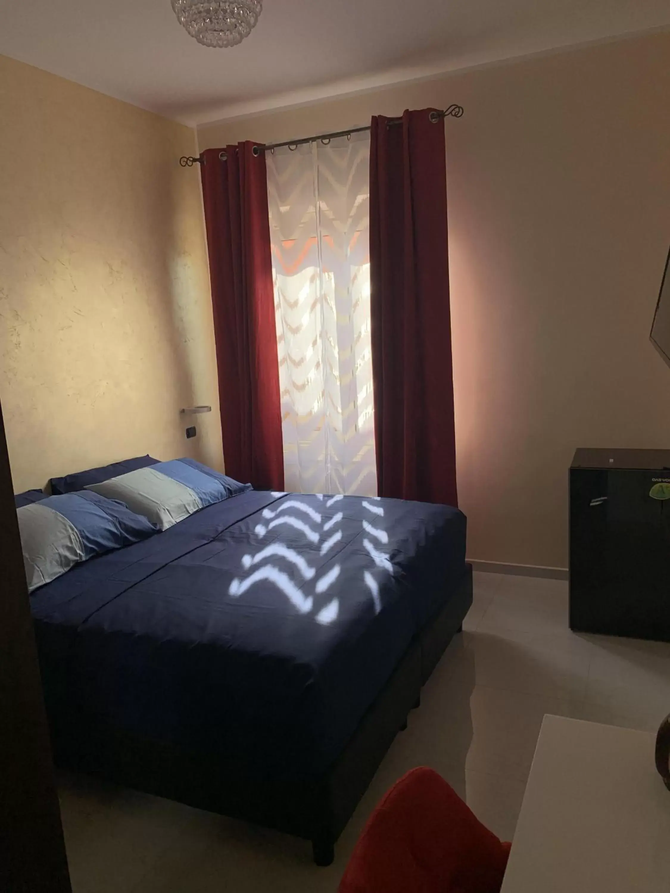 Small Twin Room in National Gallery Taormina B&B Small Twin Room in National Gallery Taormina B&B