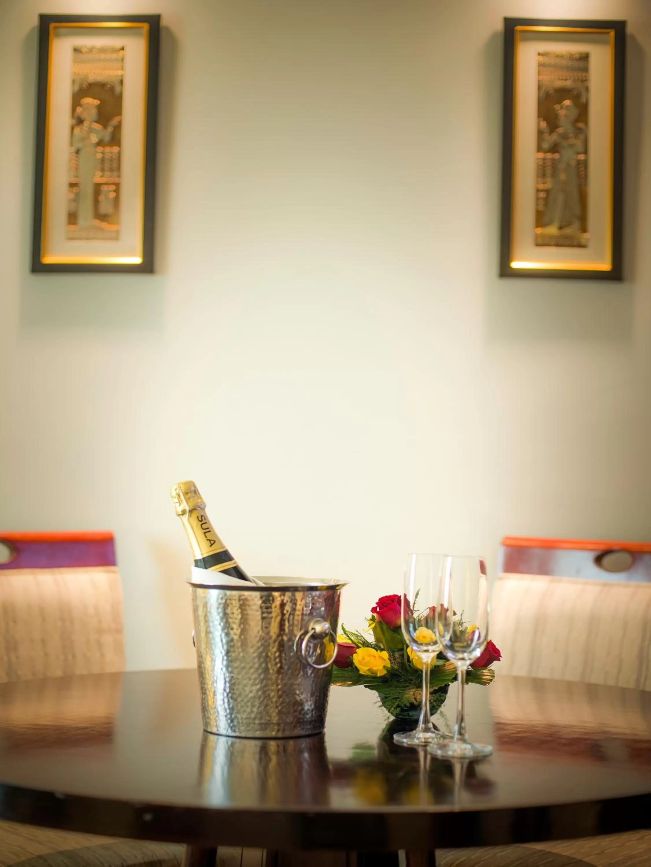 Meals, Bed in Sarovar Portico Jaipur