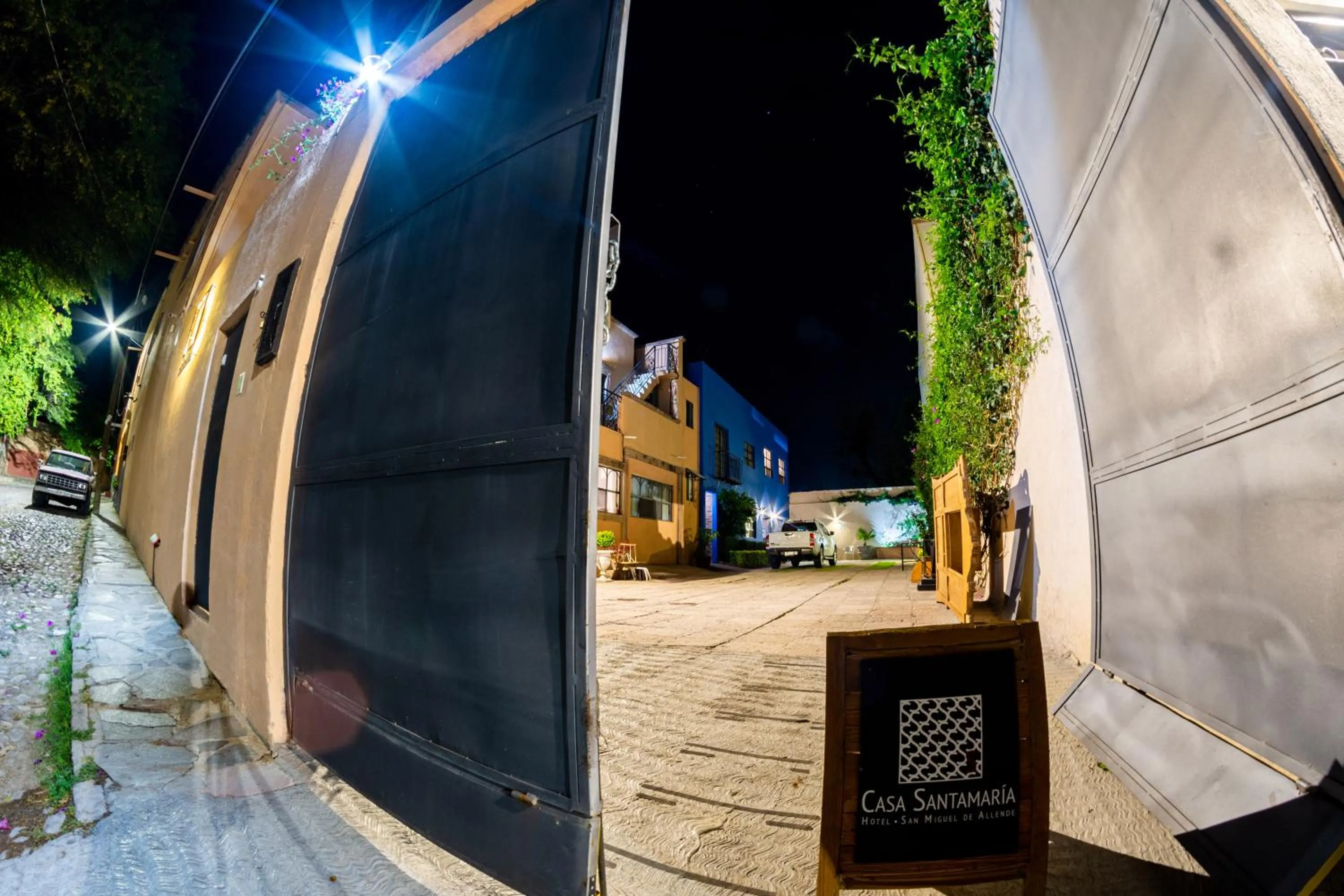 Facade/entrance in Hotel Casa Santamaría