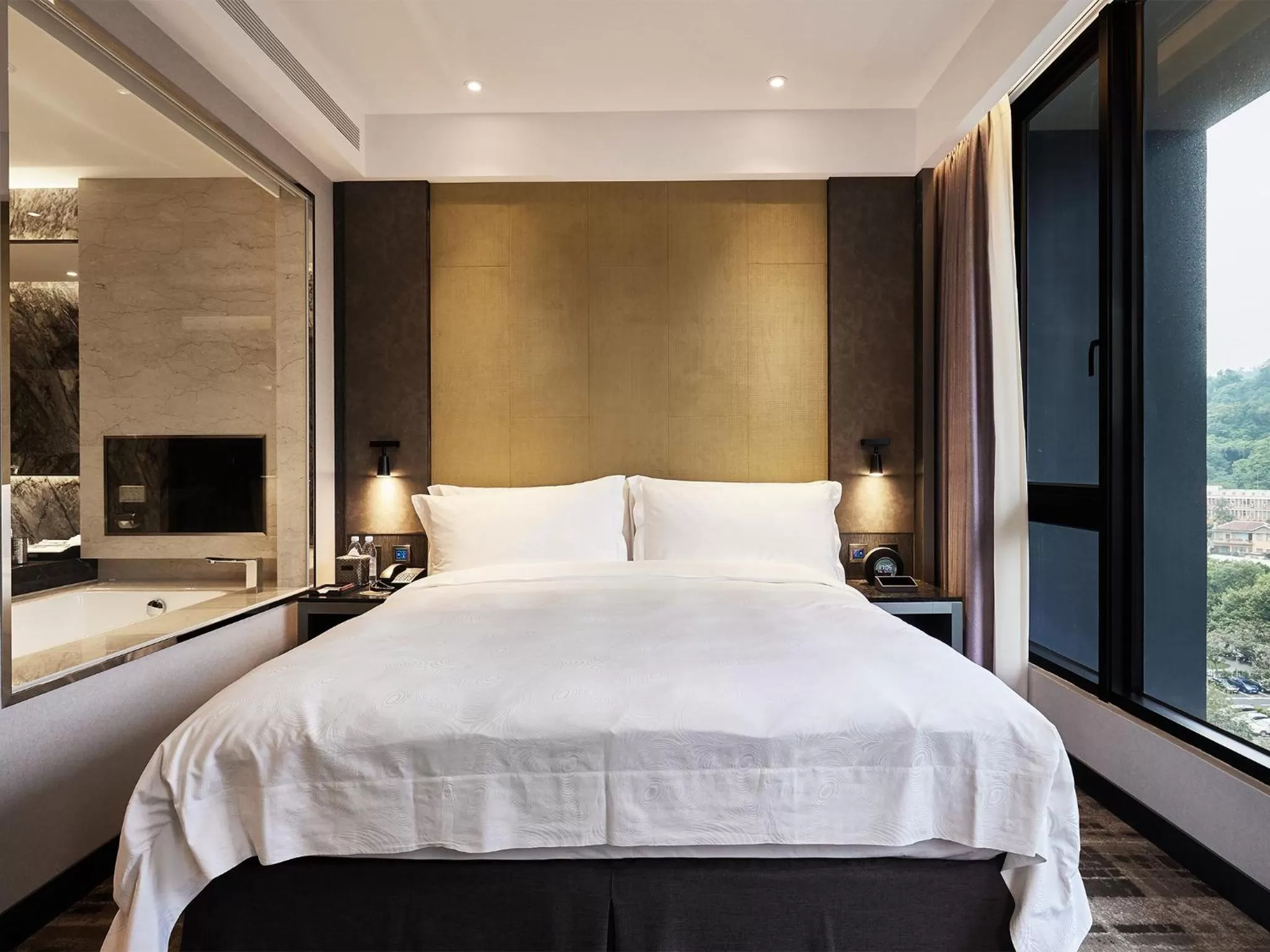 Bed in The Tango Hotel Taipei Jiantan