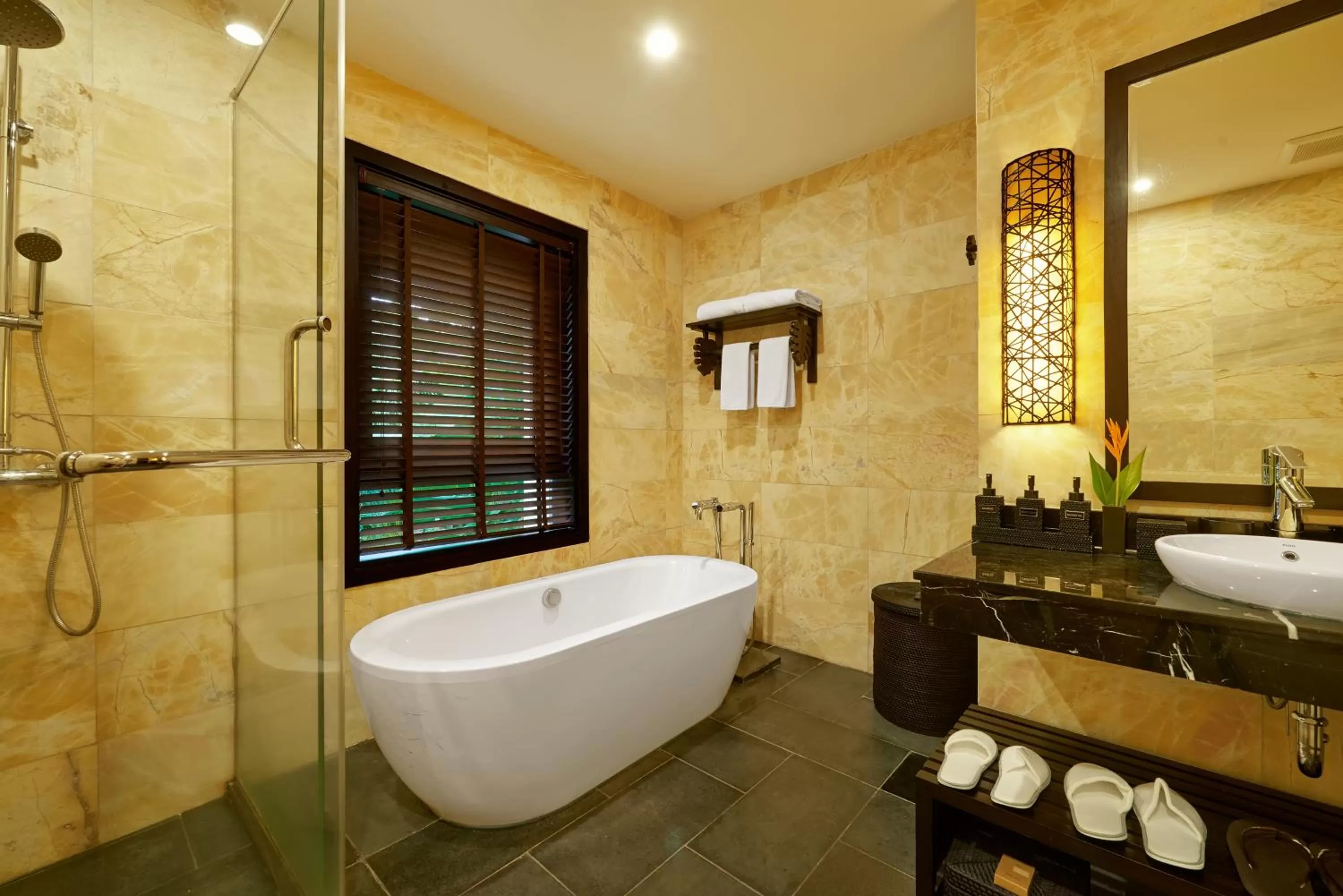 Shower in Amiana Resort Nha Trang