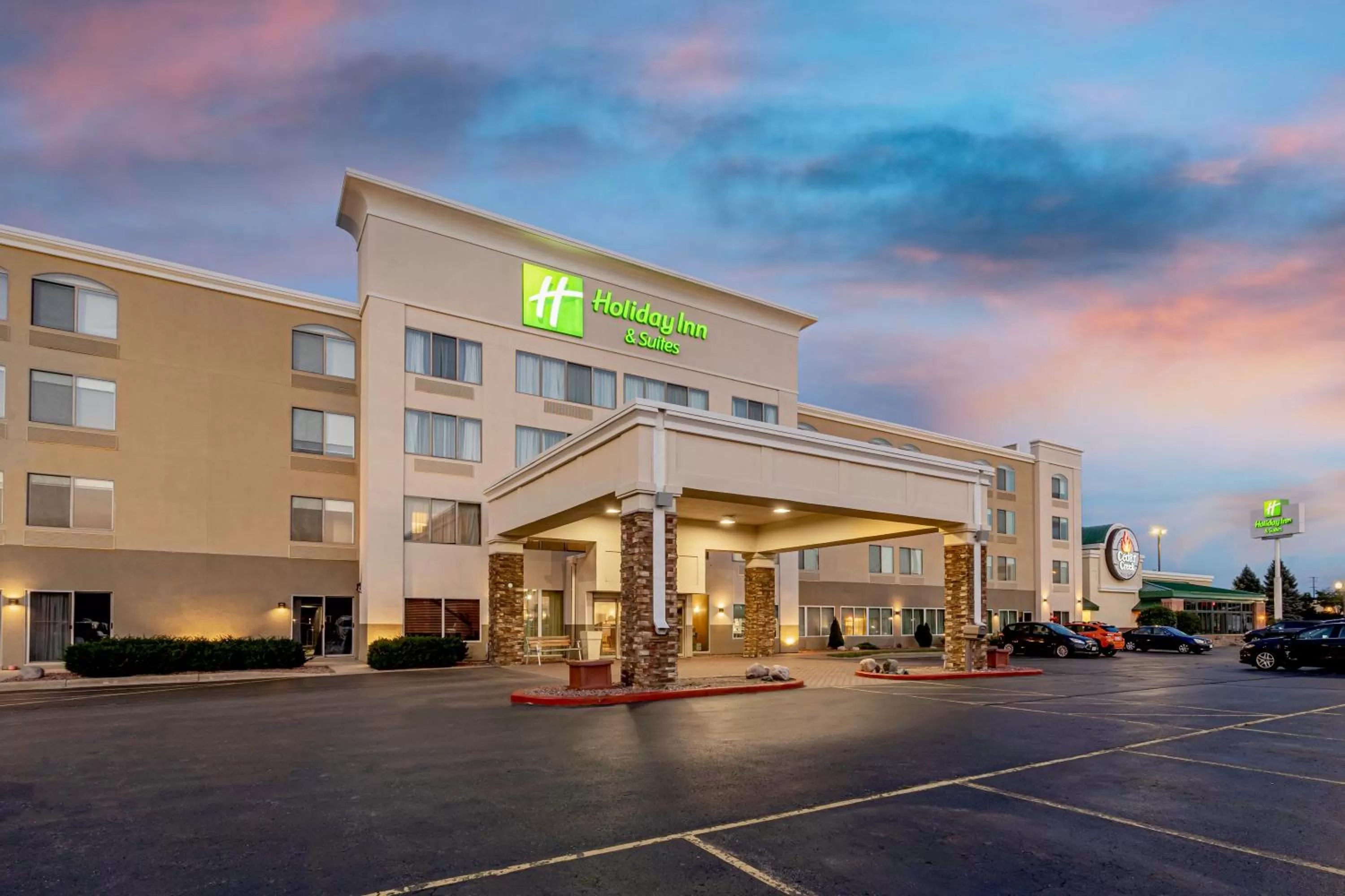 Property building in Holiday Inn & Suites Wausau-Rothschild by IHG