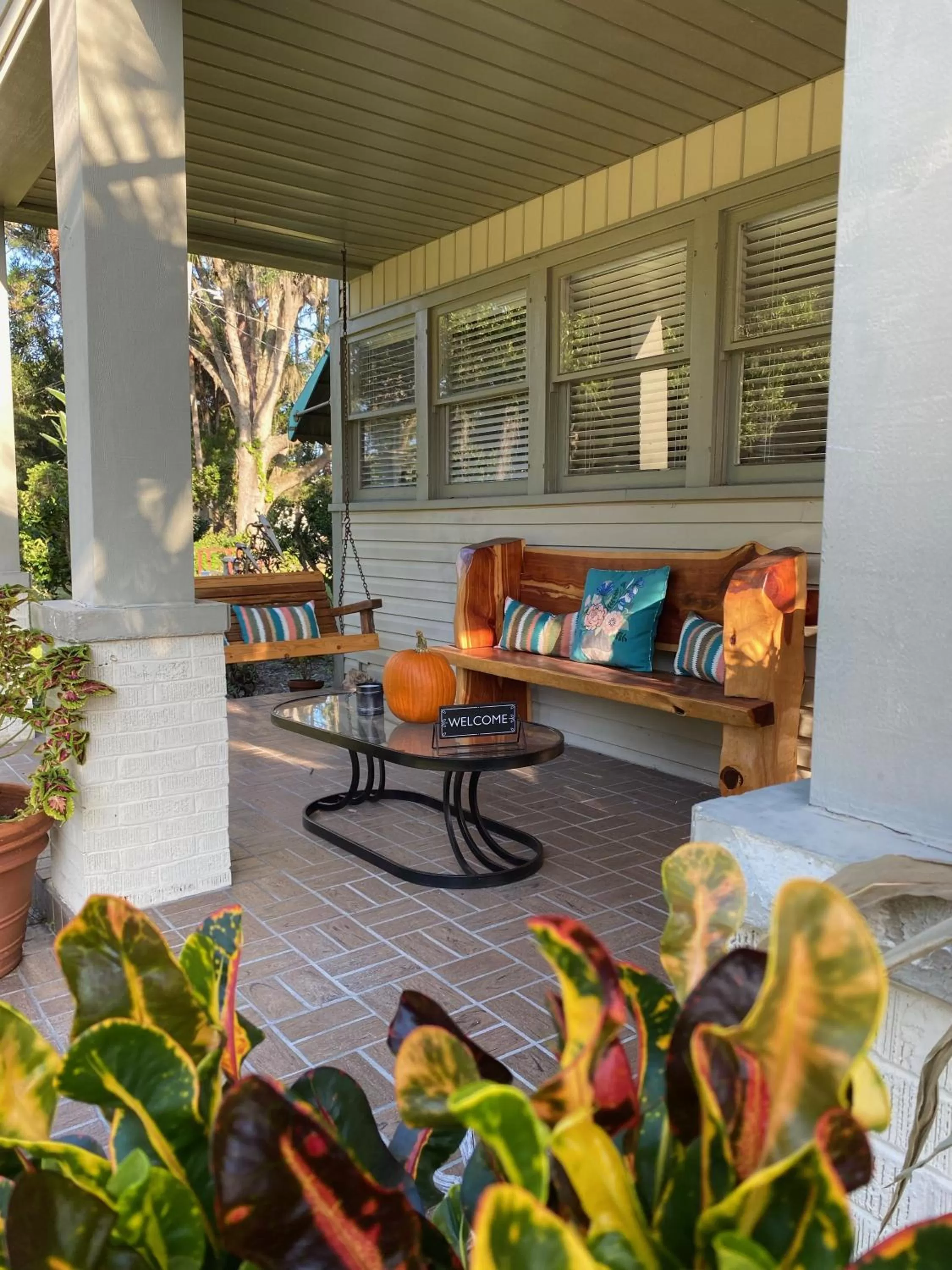 Property building in Nature Coast Inn & Cottages