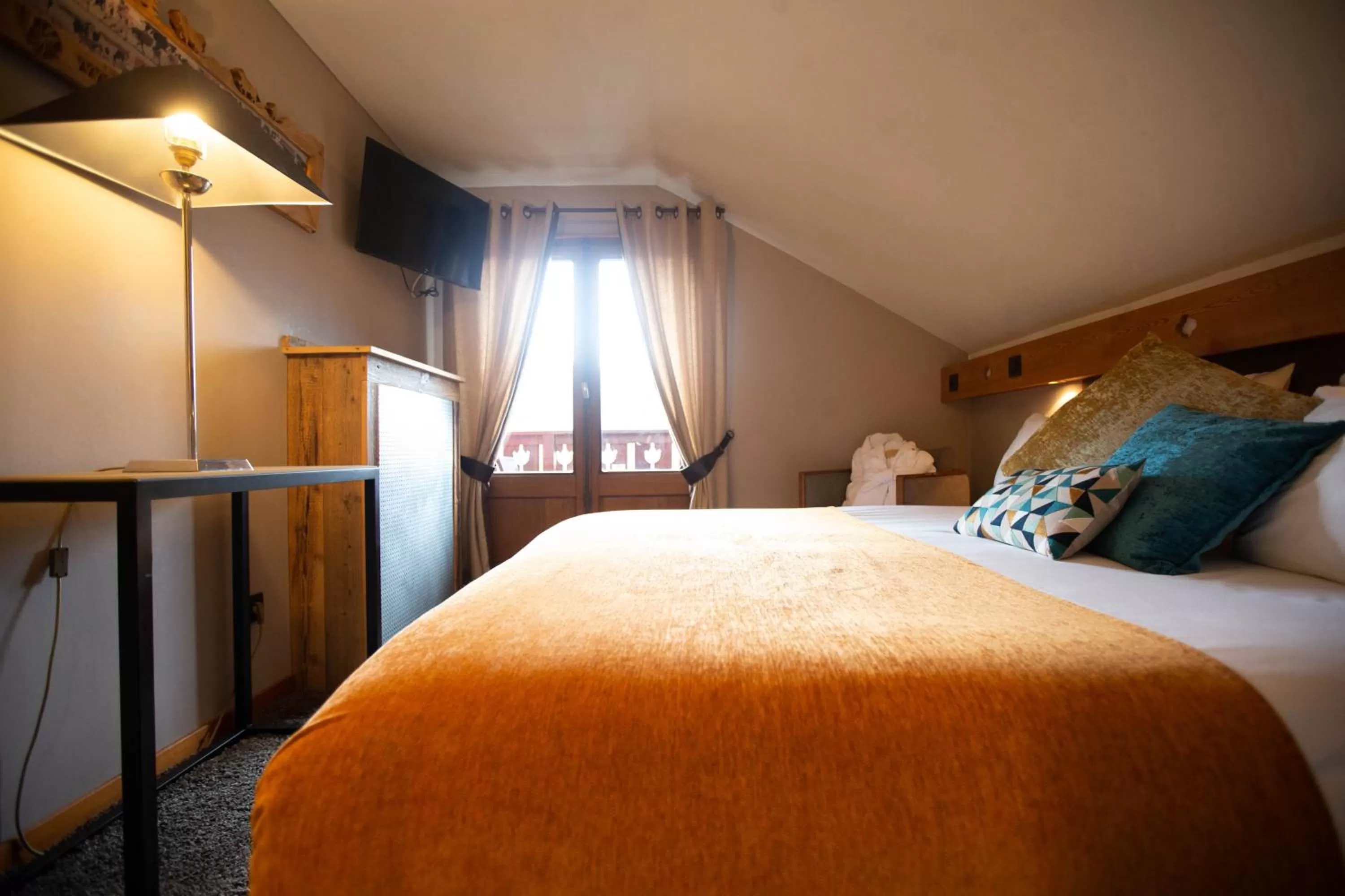 Bed in Coeur des Neiges