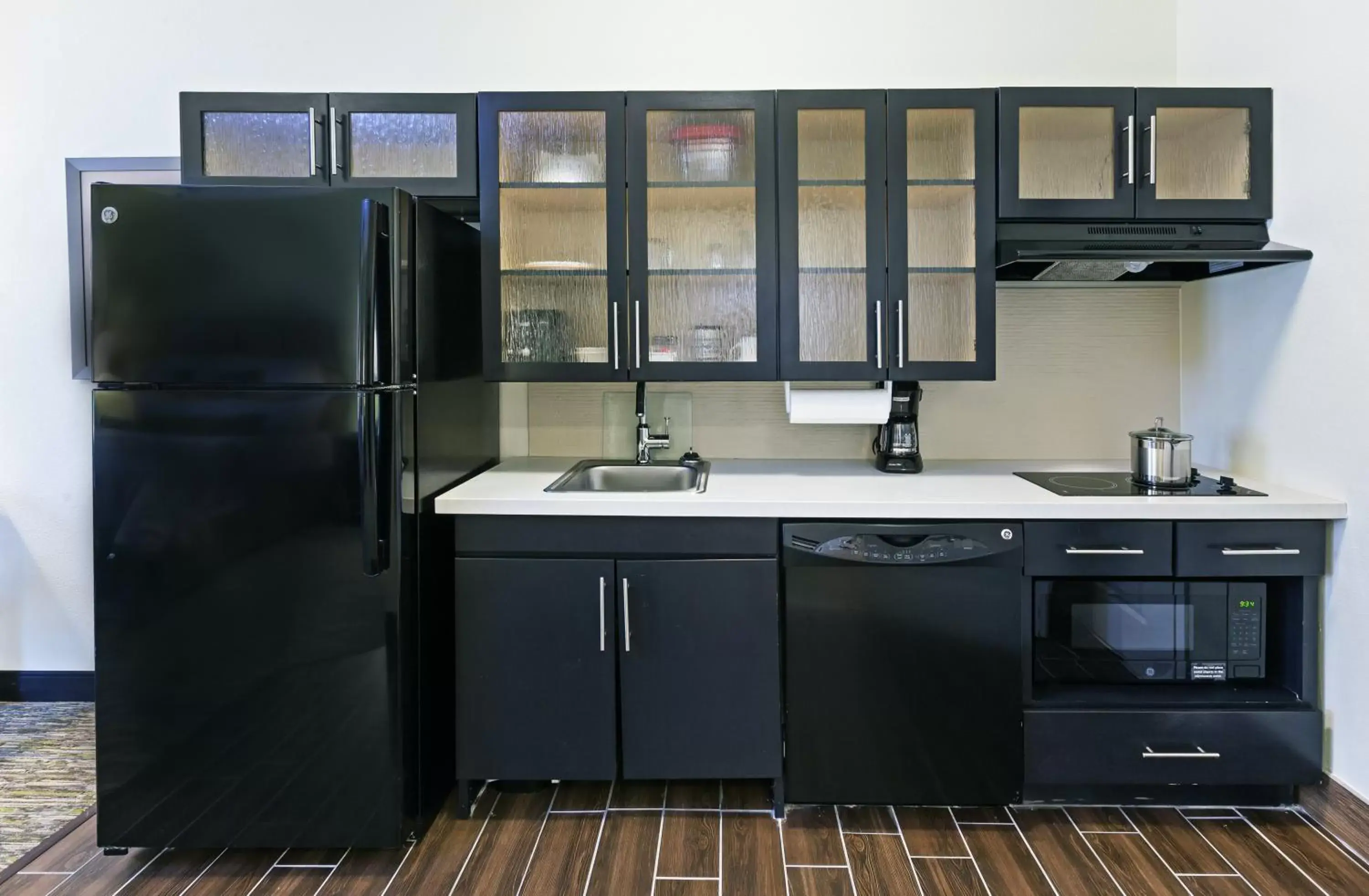 Queen Studio Suite - Hearing Accessible in Candlewood Suites San Angelo by IHG Queen Studio Suite - Hearing Accessible in Candlewood Suites San Angelo by IHG