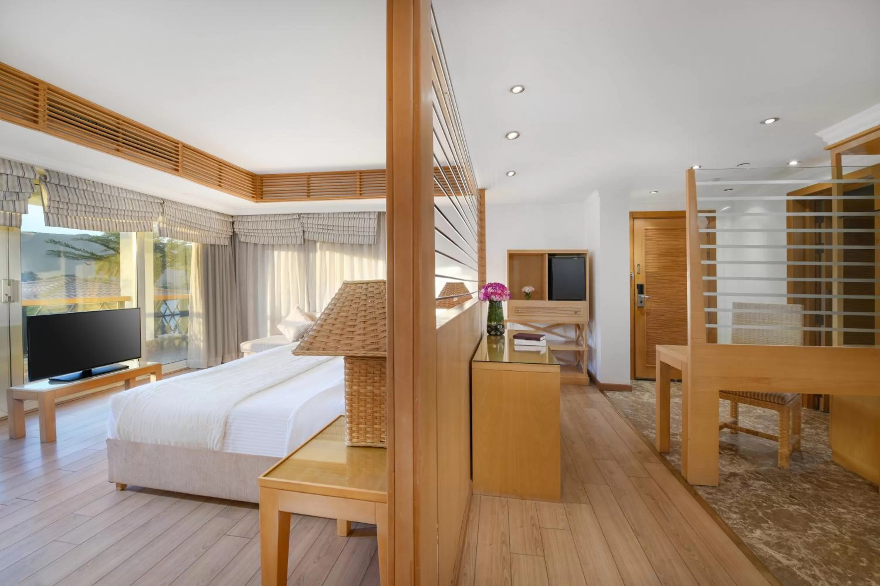 Living room, Bed in Mövenpick Resort Aswan