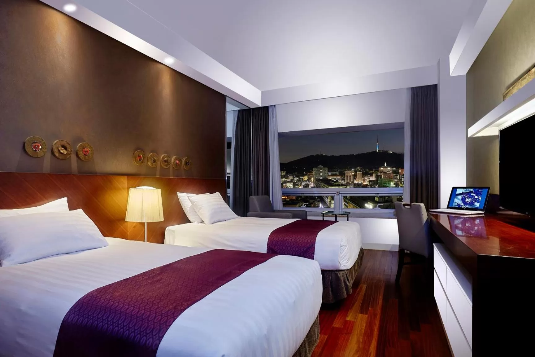 Photo of the whole room, Bed in Hotel Kukdo