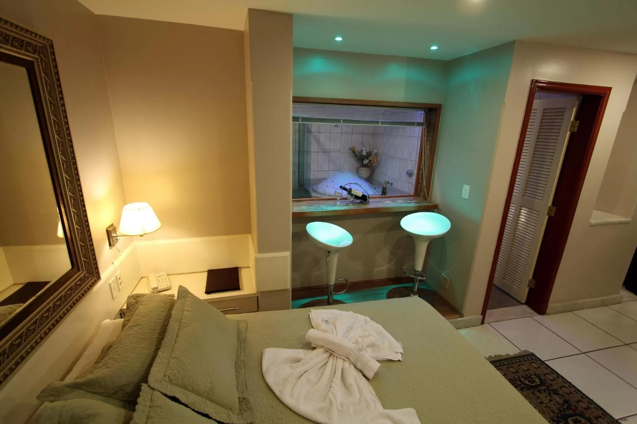 Photo of the whole room, Bed in Vicenza Apart Hotel