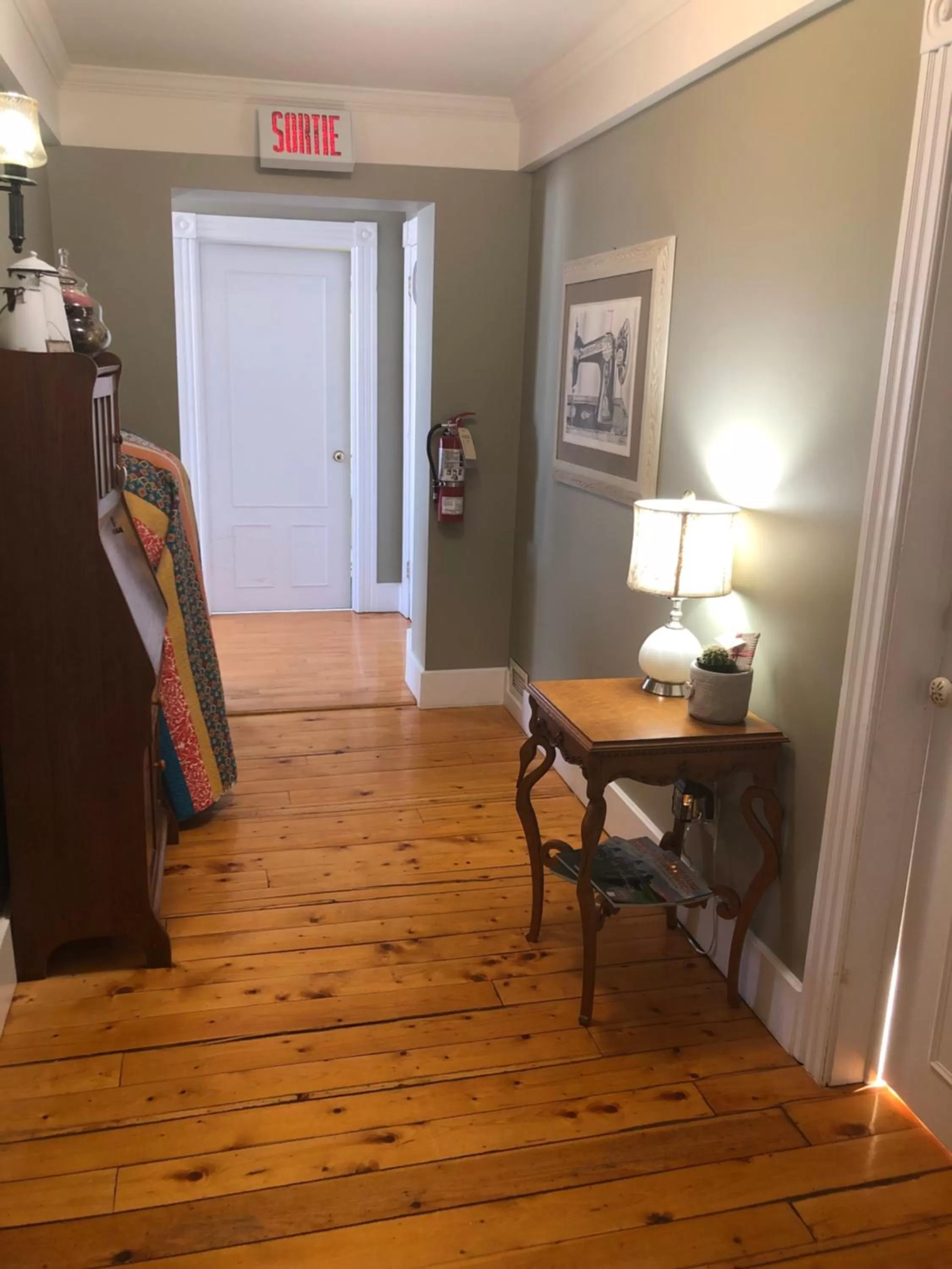 Auberge d'Anjou-Sūrya Café