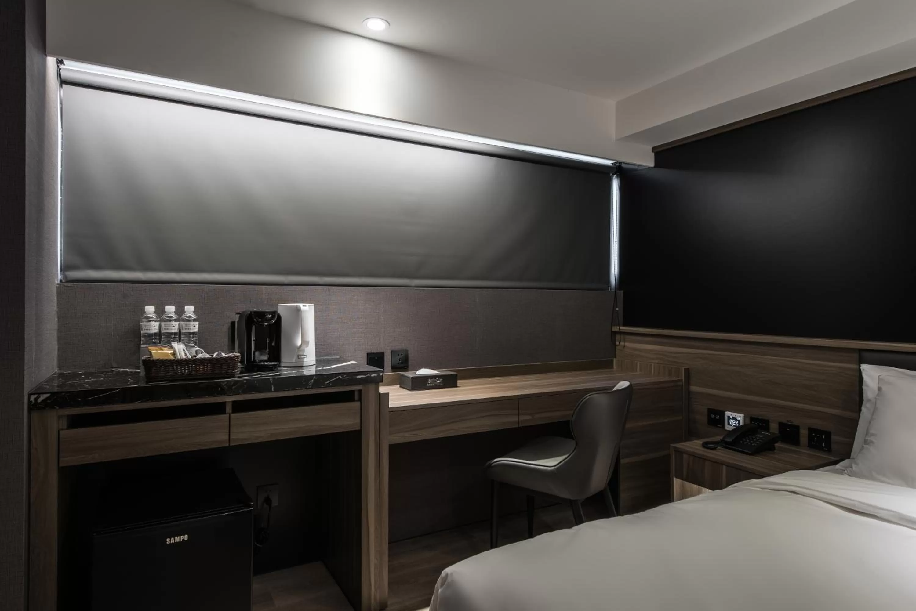 Bed in Autumn Willow Hotel