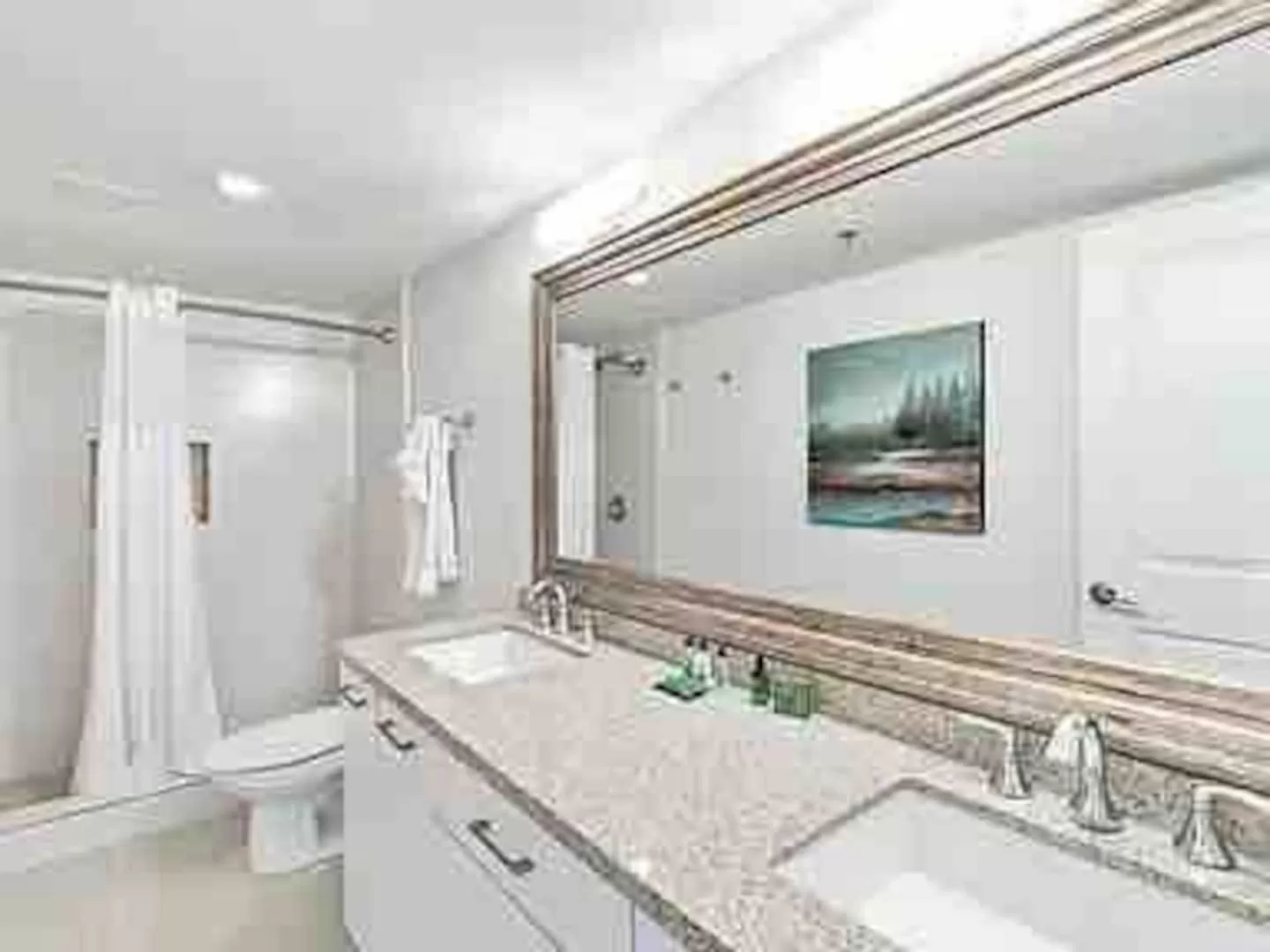 Bathroom in Bahia Mar Solare Tower 6th floor Bayview Condo 2bd 2ba with Pools