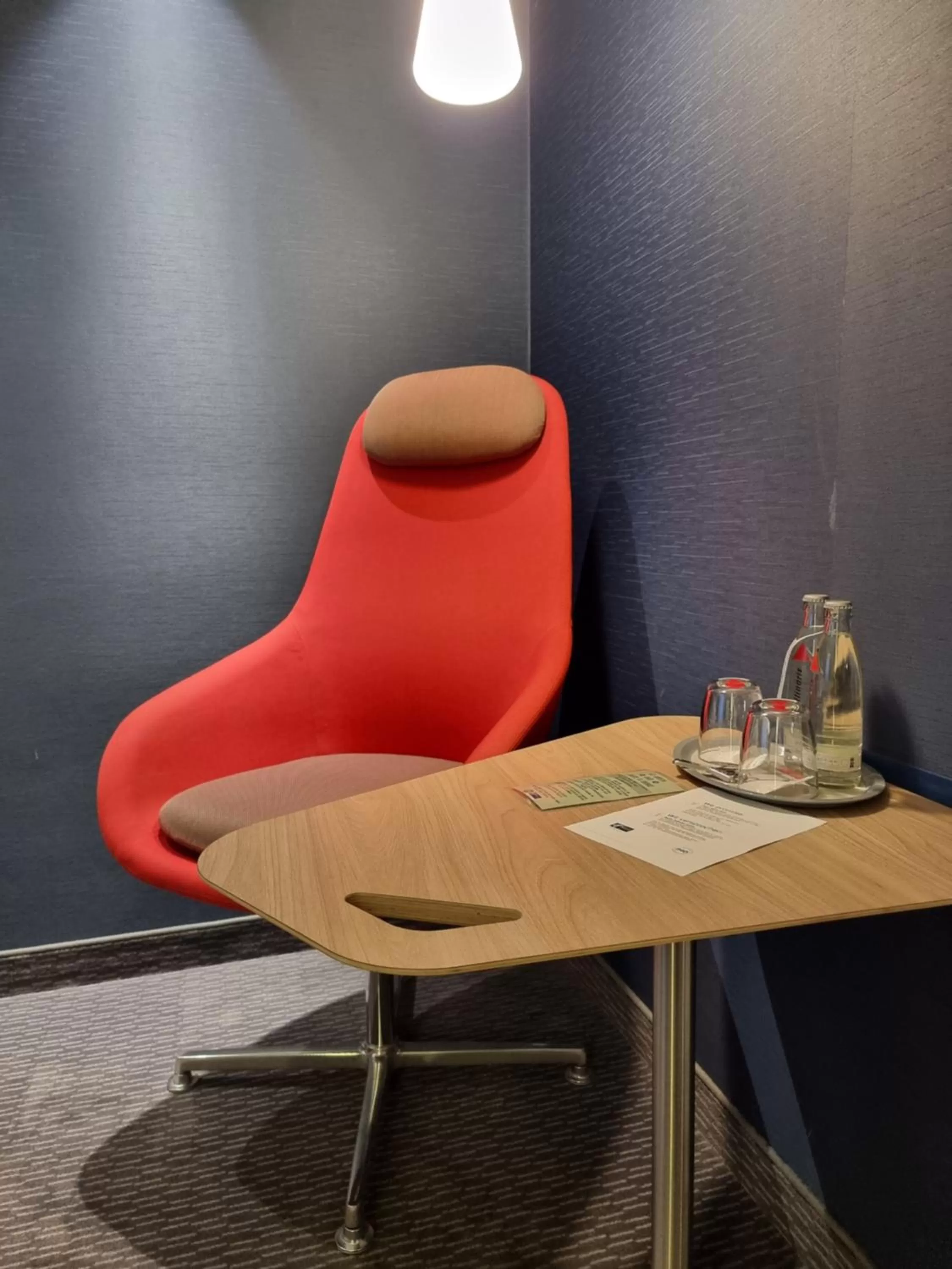 Seating area in Holiday Inn Express - Wiesbaden by IHG