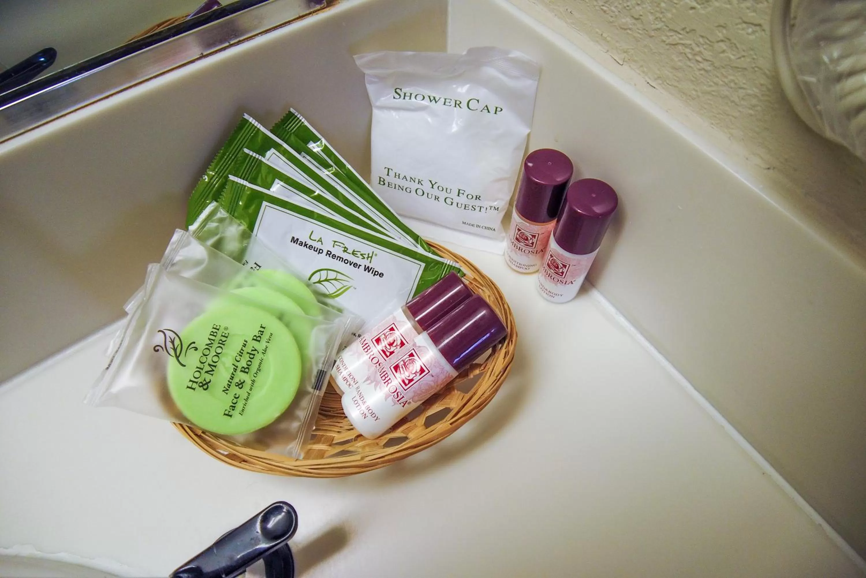 Shower in Inn at Golden Gate