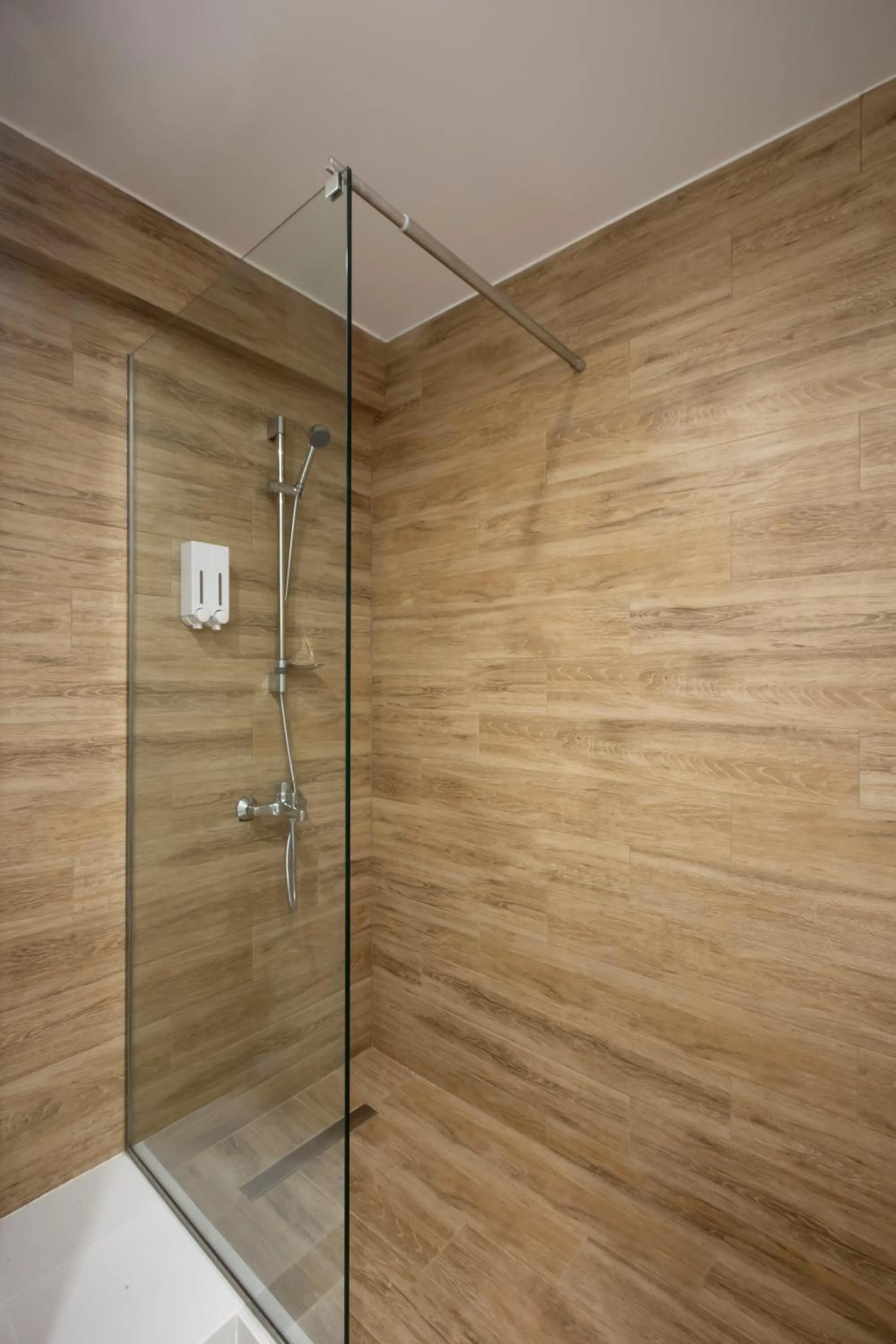 Bathroom in Athens Panorama Project