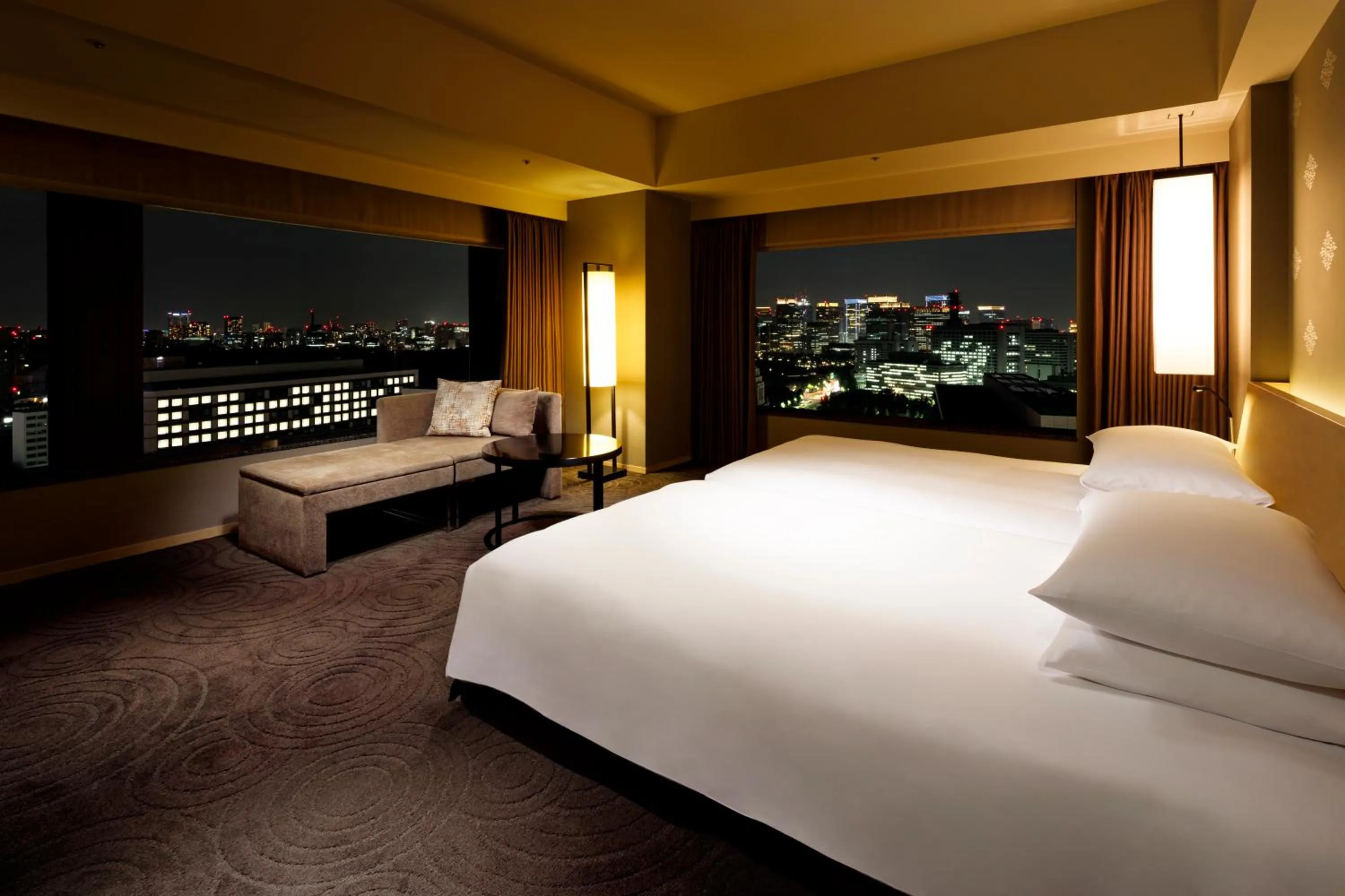 Bed in The Capitol Hotel Tokyu