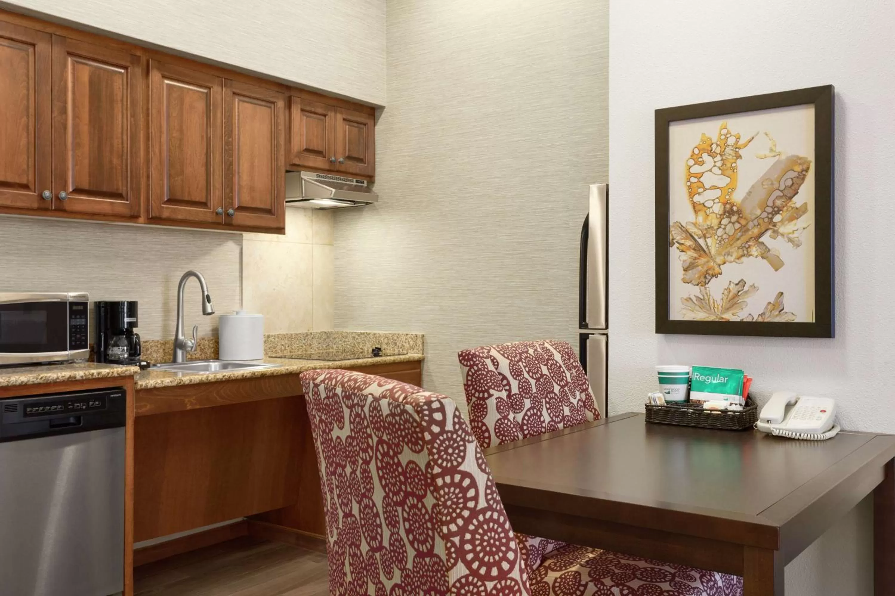 Kitchen or kitchenette in Homewood Suites by Hilton Fargo