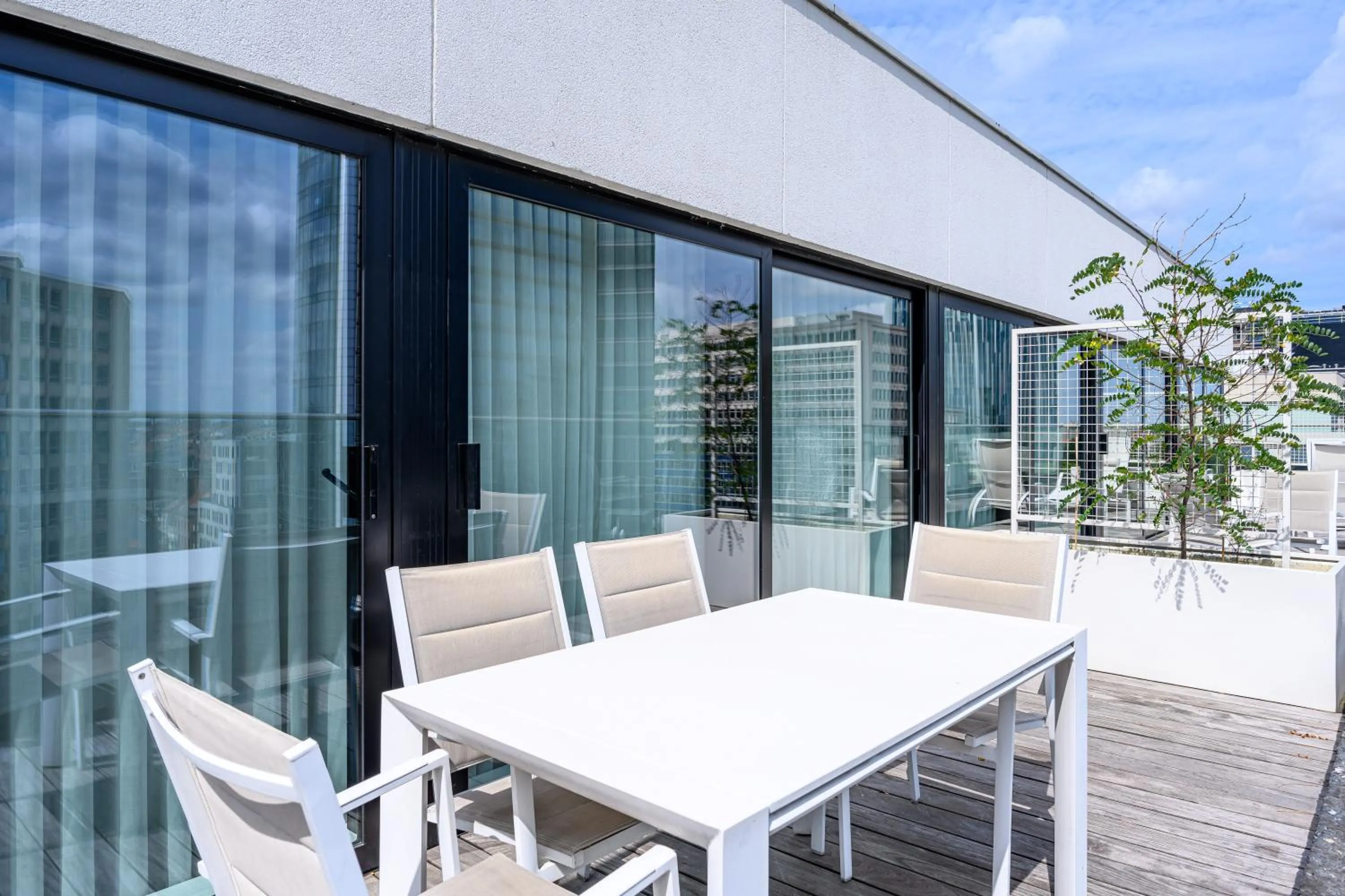 Property building in B-aparthotel Regent